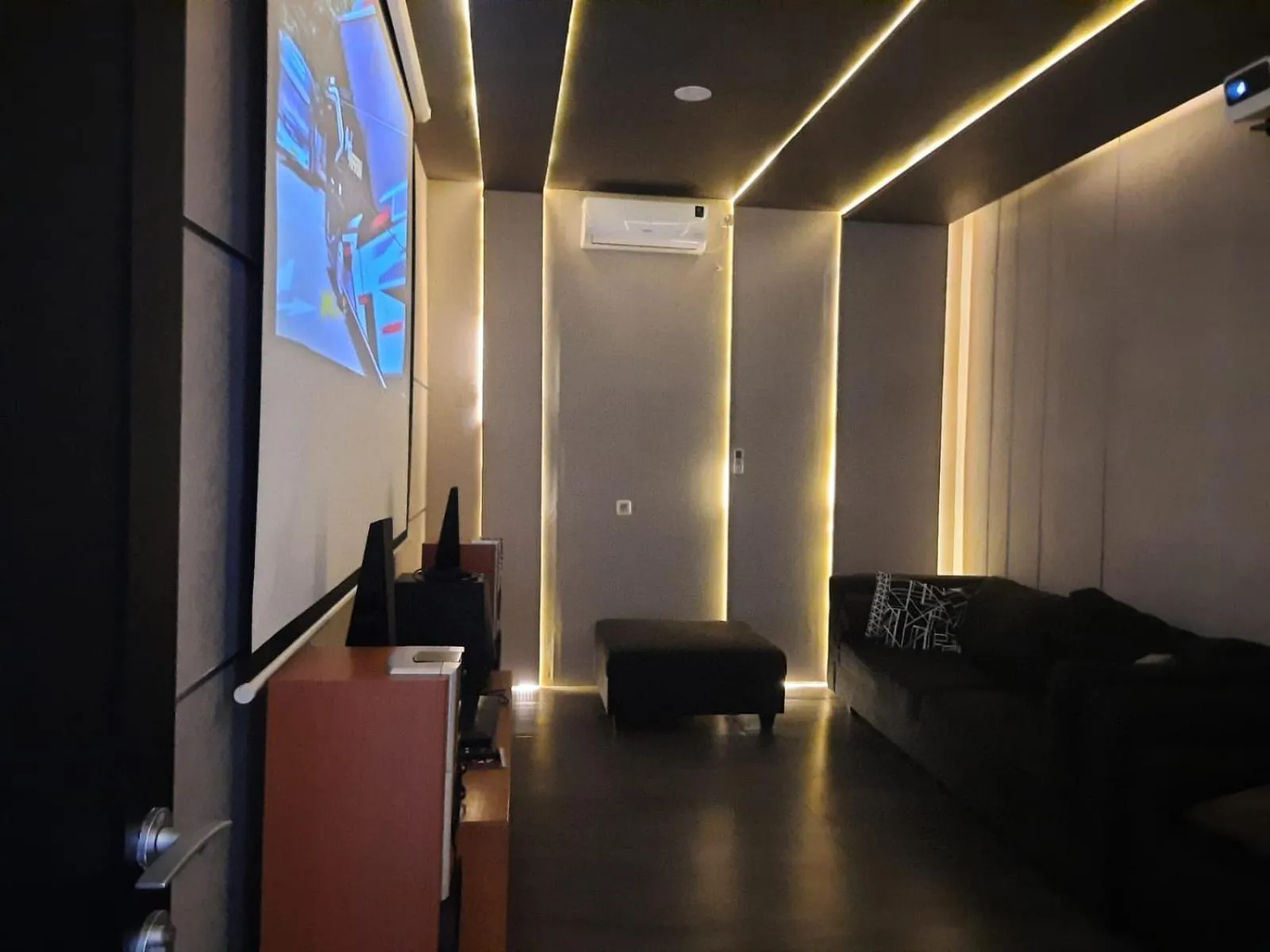 Property building in Vila Batu Bale-Bale