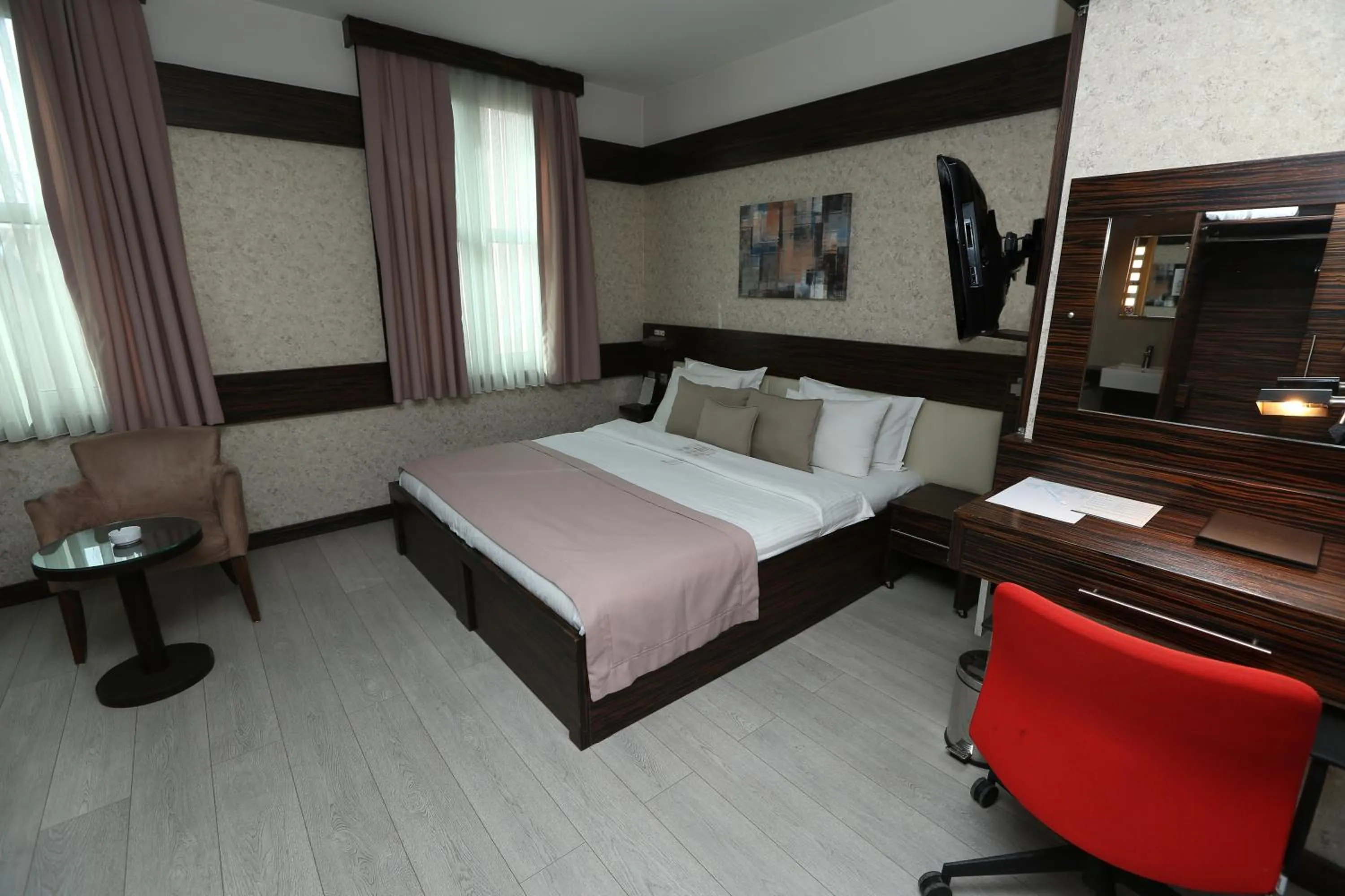 TV and multimedia in Wes Hotel