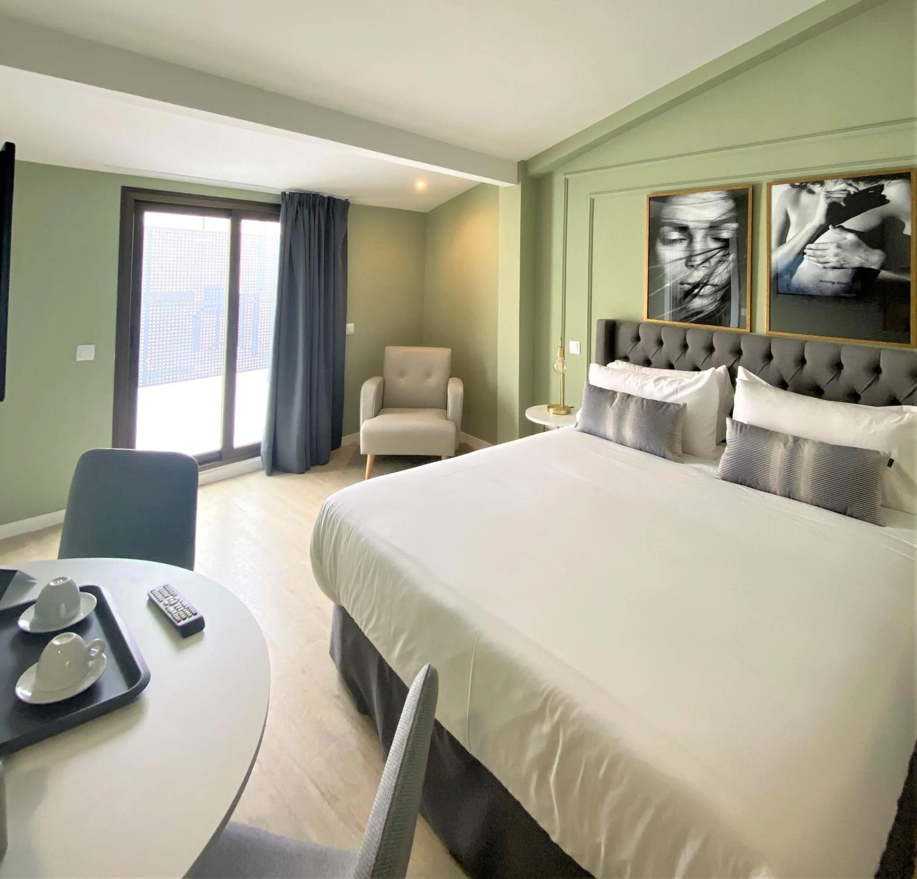 Bed in L&H La Latina Selection