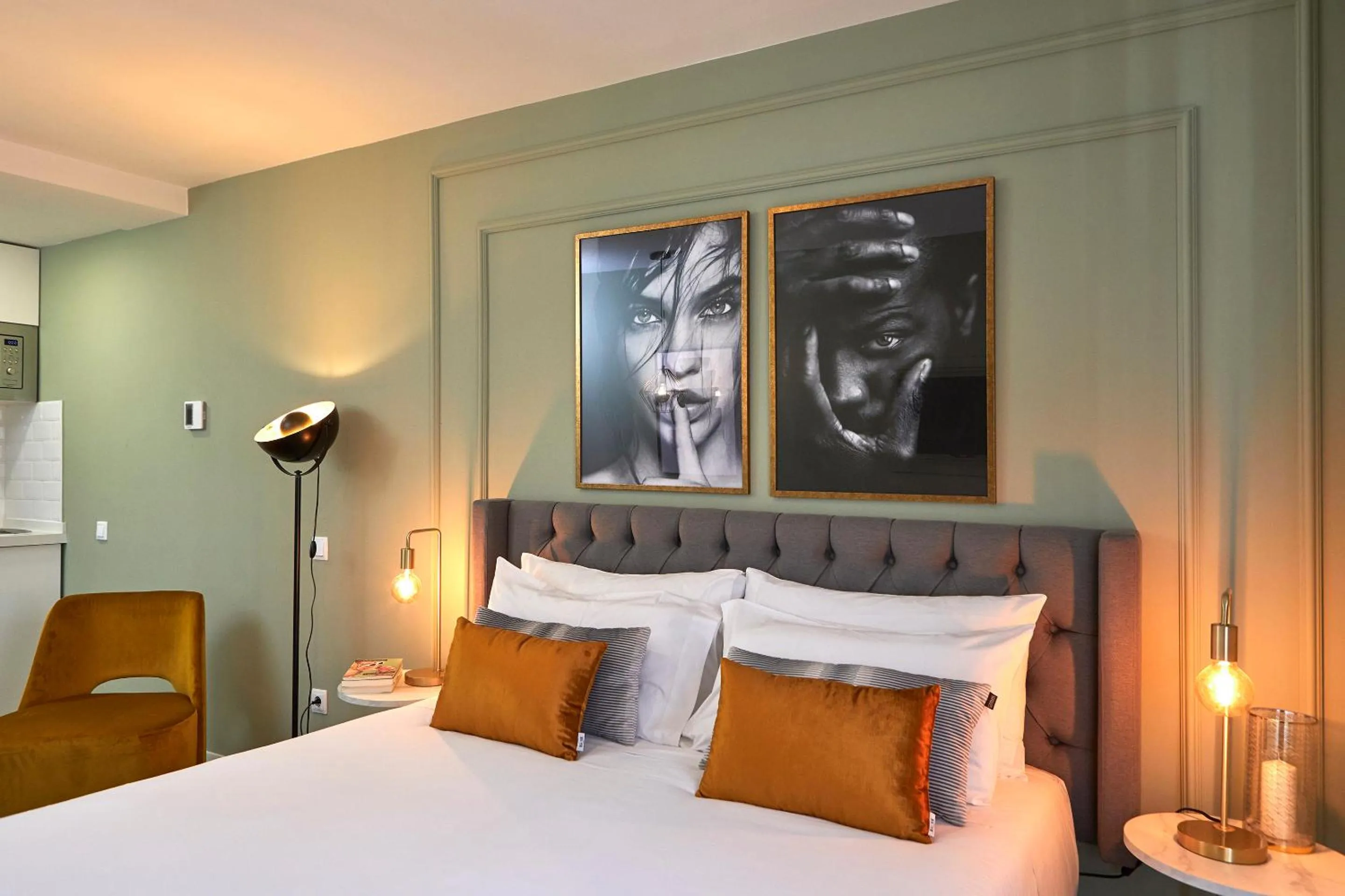 Bed in L&H La Latina Selection