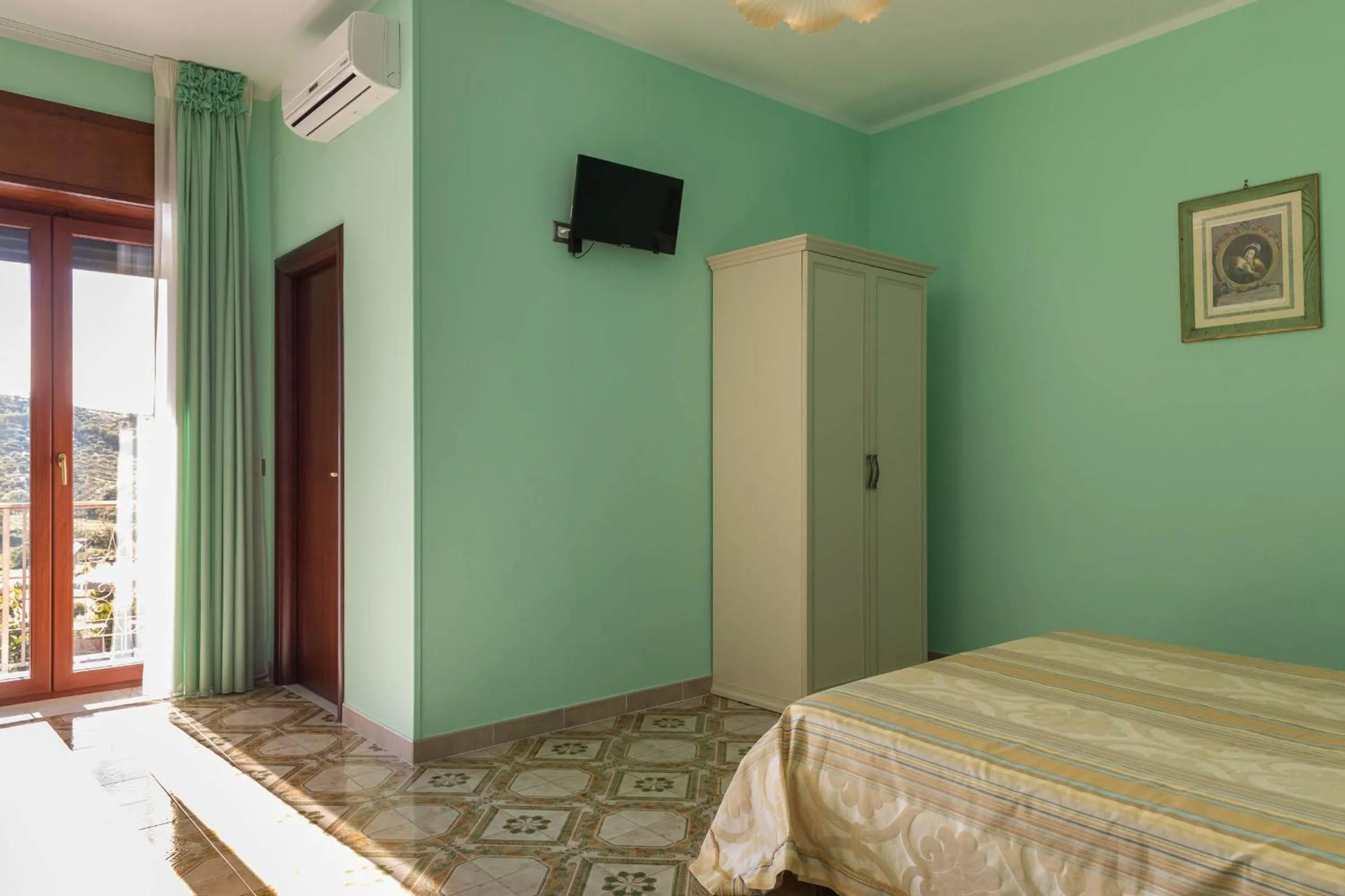 Bed in B&B La Mortella