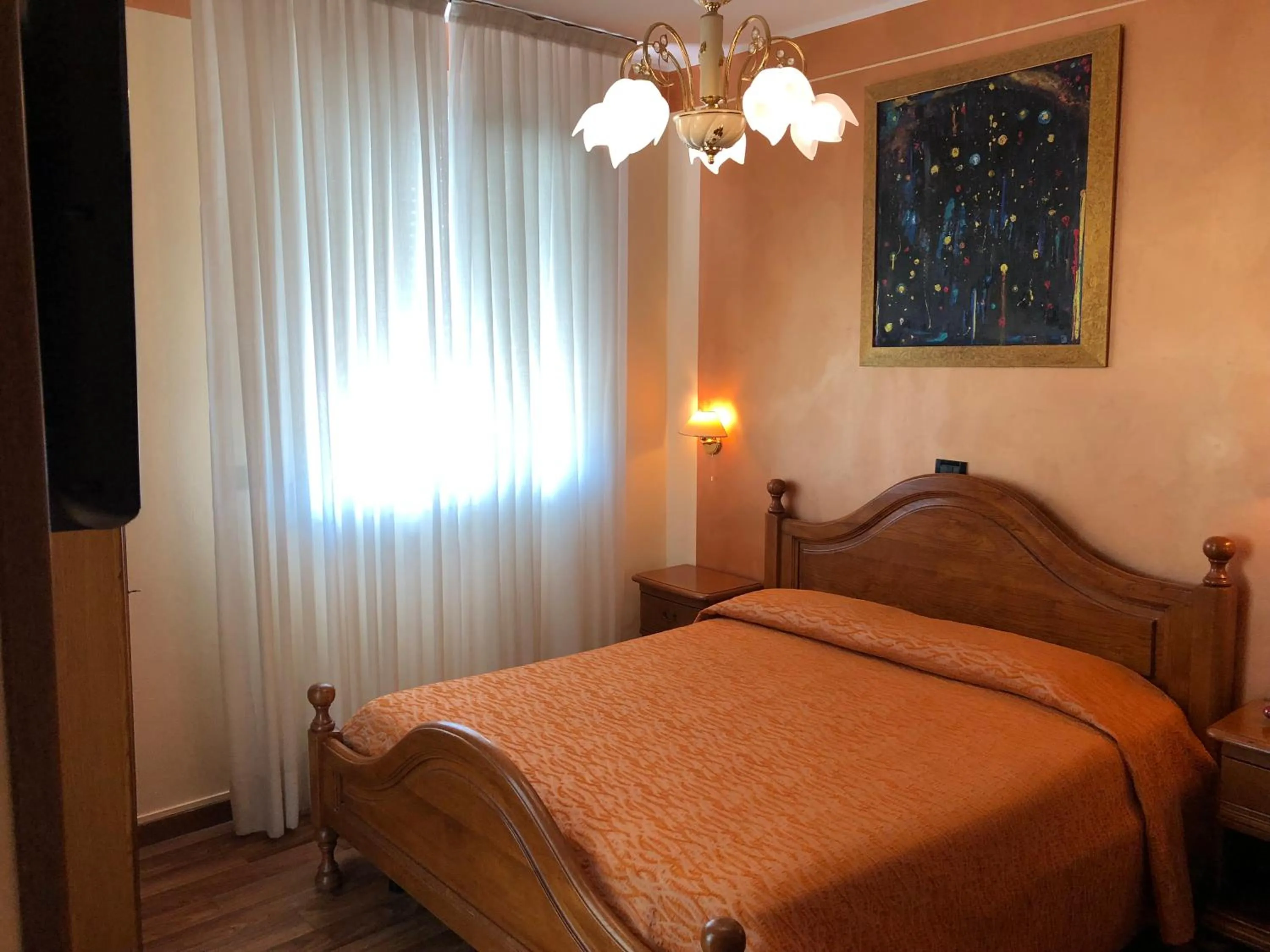 Bed in Hotel Victoria