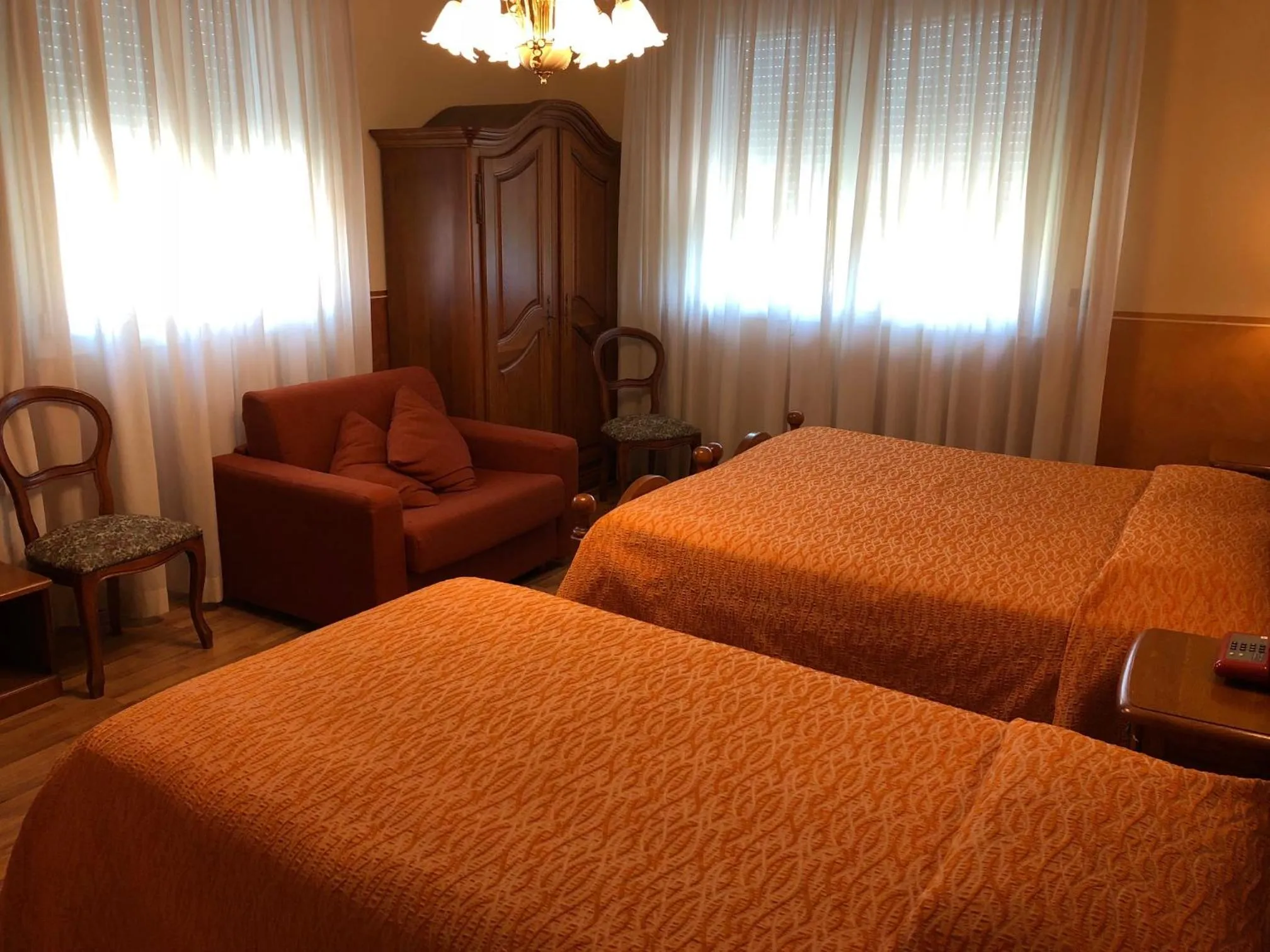 Bed in Hotel Victoria