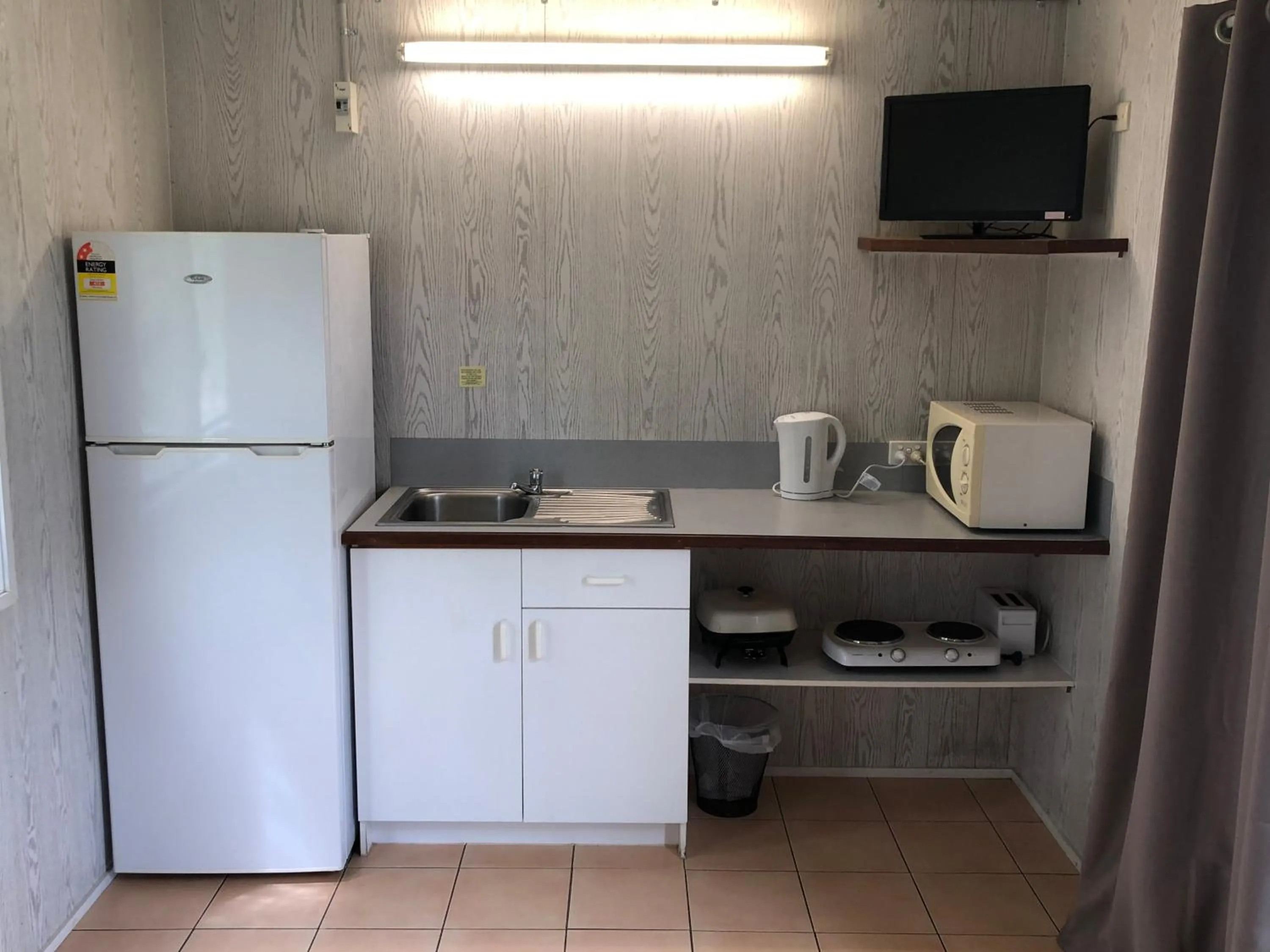 Kitchen or kitchenette in Homestead Caravan Park