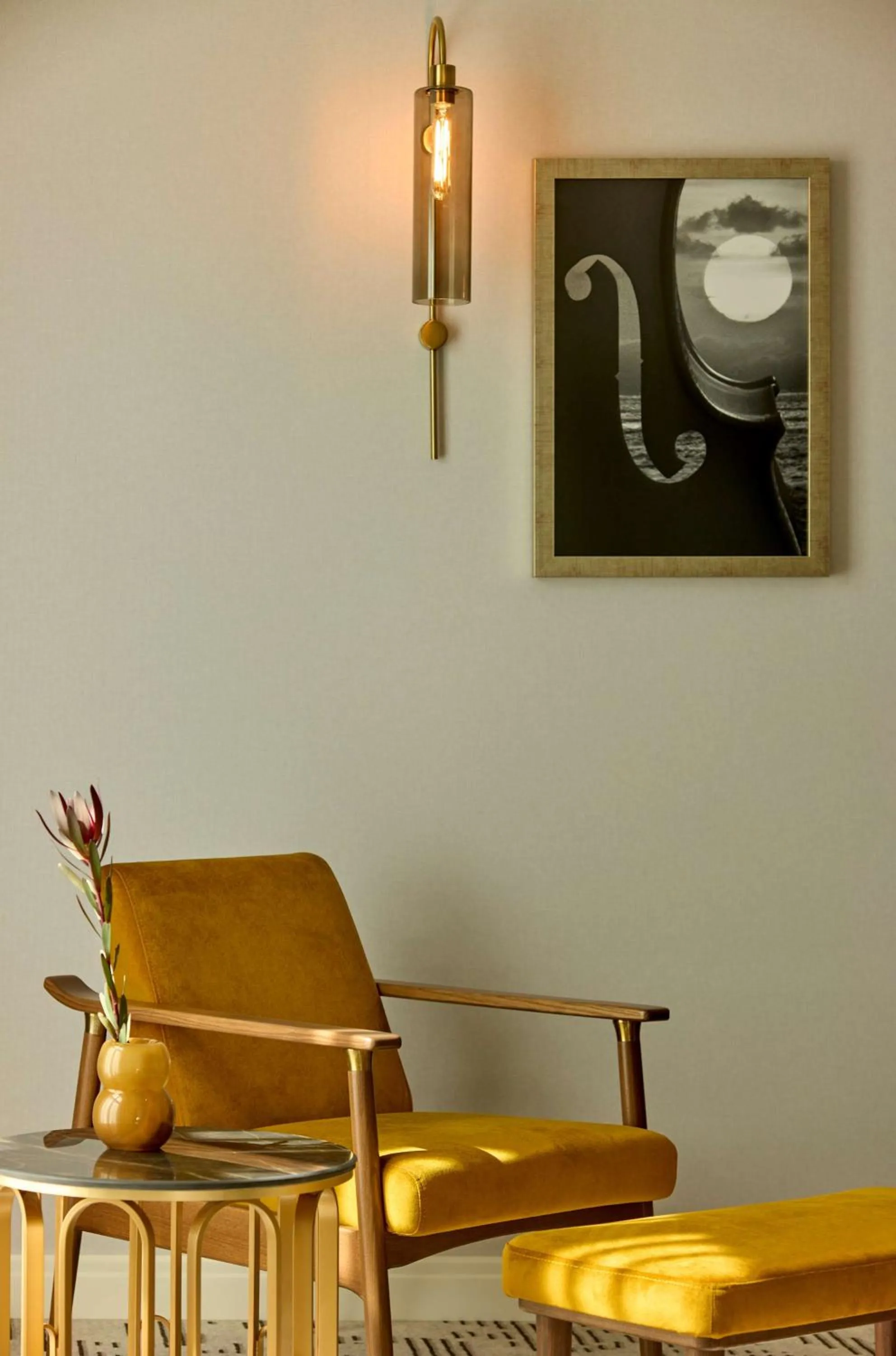 Living room in Hotel Saski Krakow Curio Collection by Hilton