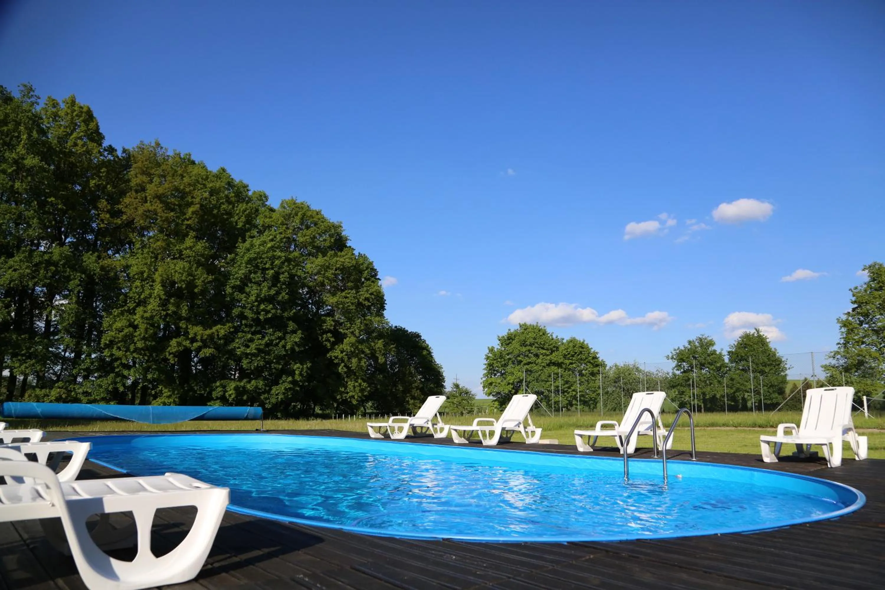 Swimming pool in Dwór Kaliszki
