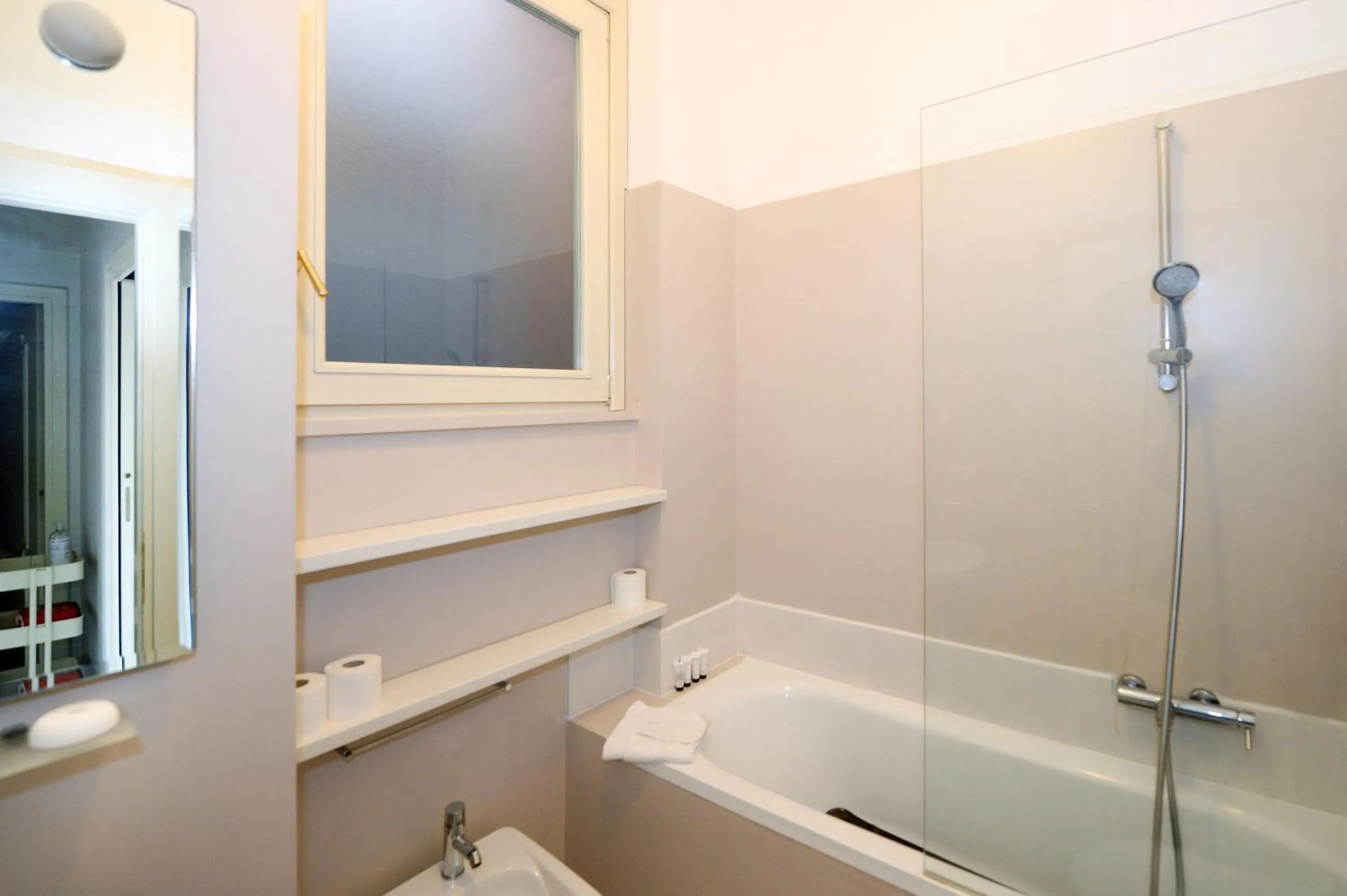 Bathroom in Fontana Più Stella