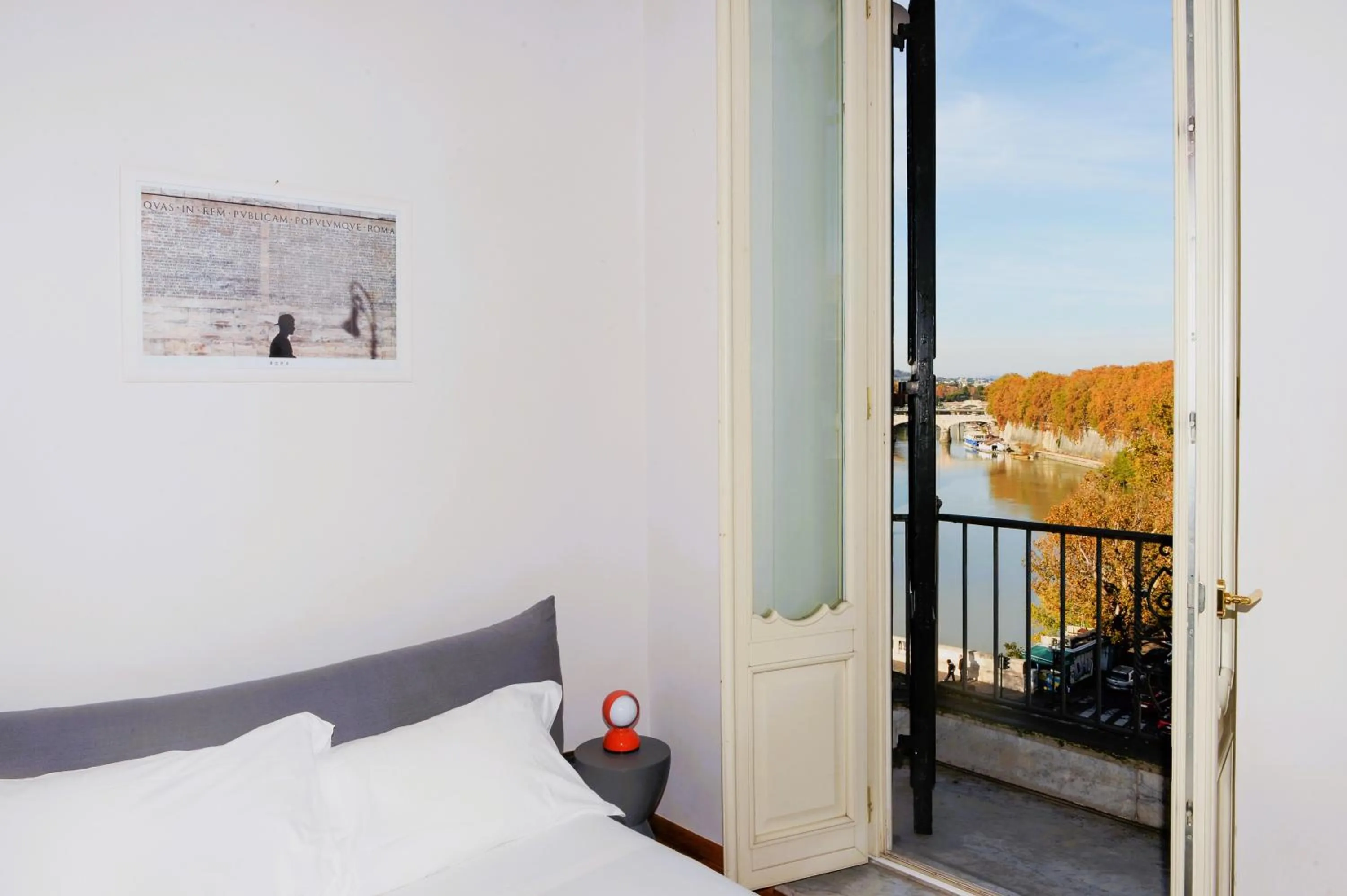 Bedroom, Bed in Fontana Più Stella