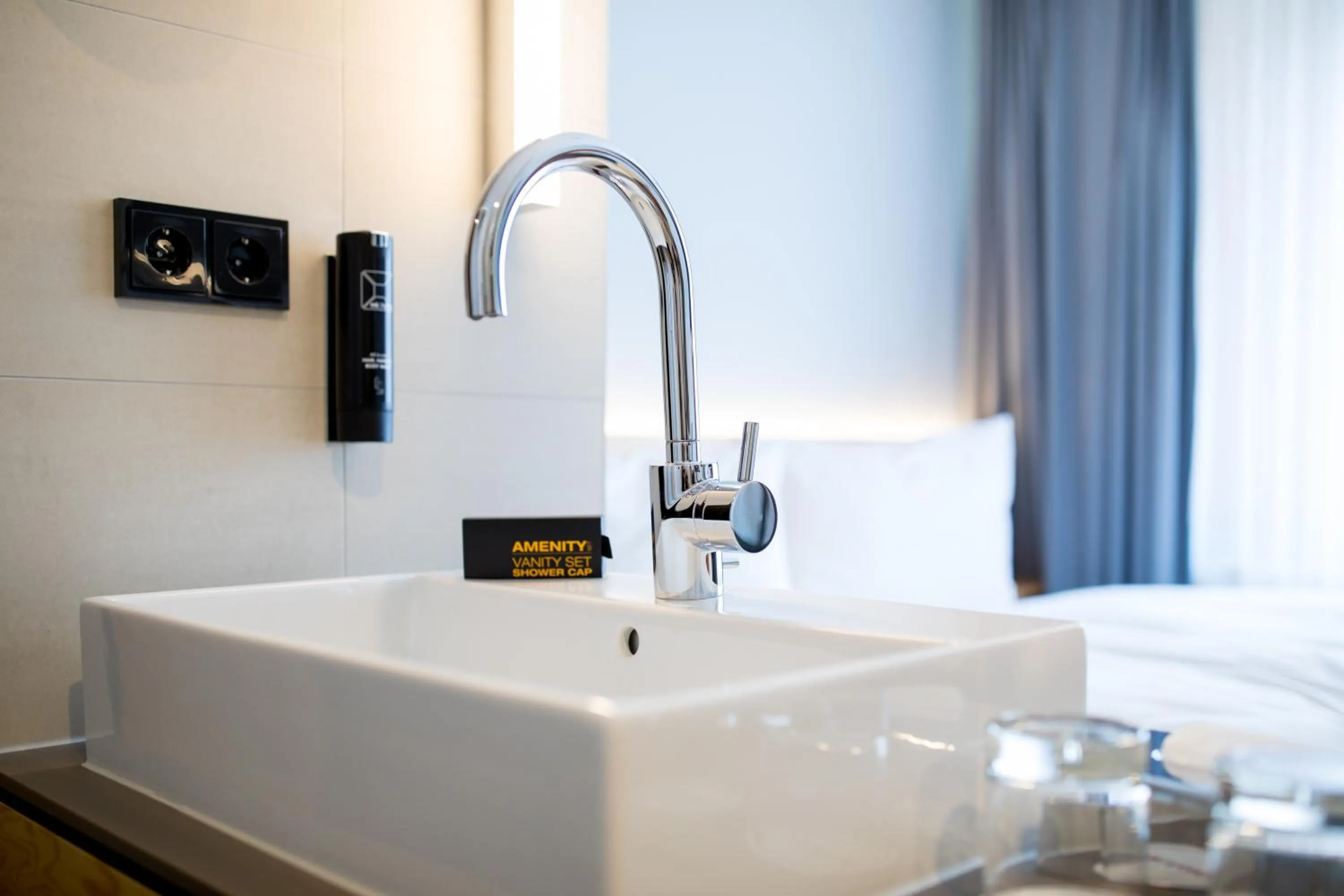 Bathroom in mk | hotel münchen city