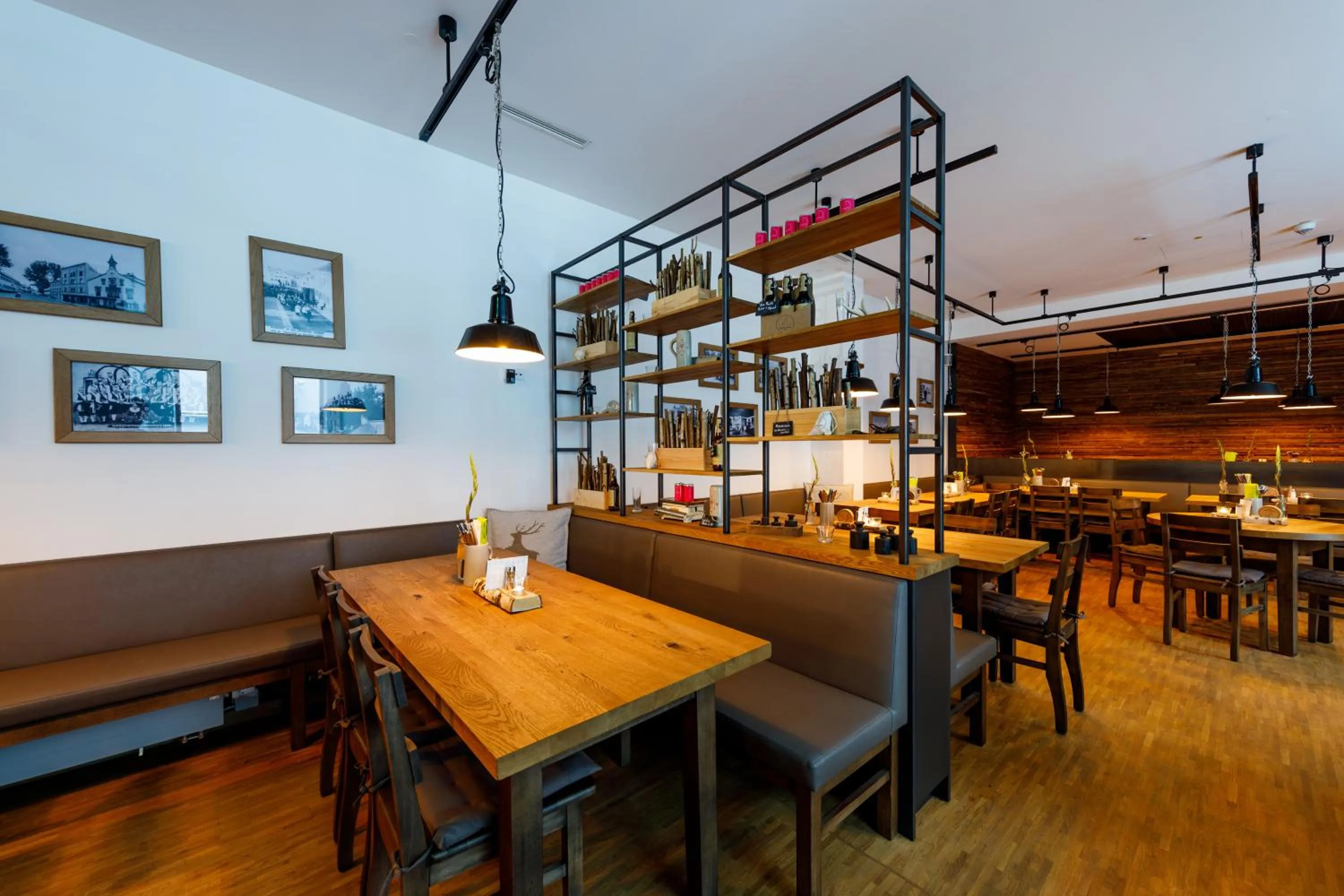 Restaurant/places to eat in mk | hotel münchen city