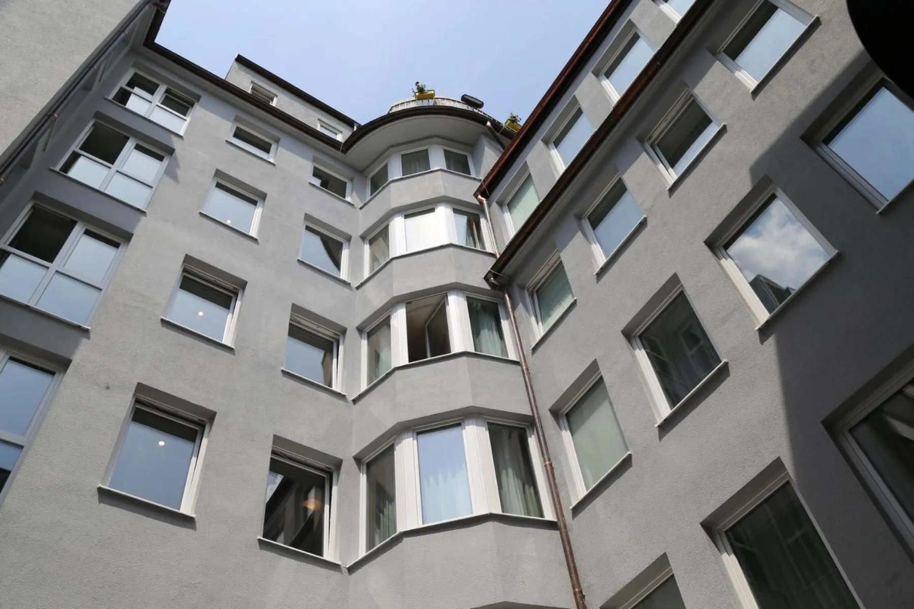 Property building in mk | hotel münchen city