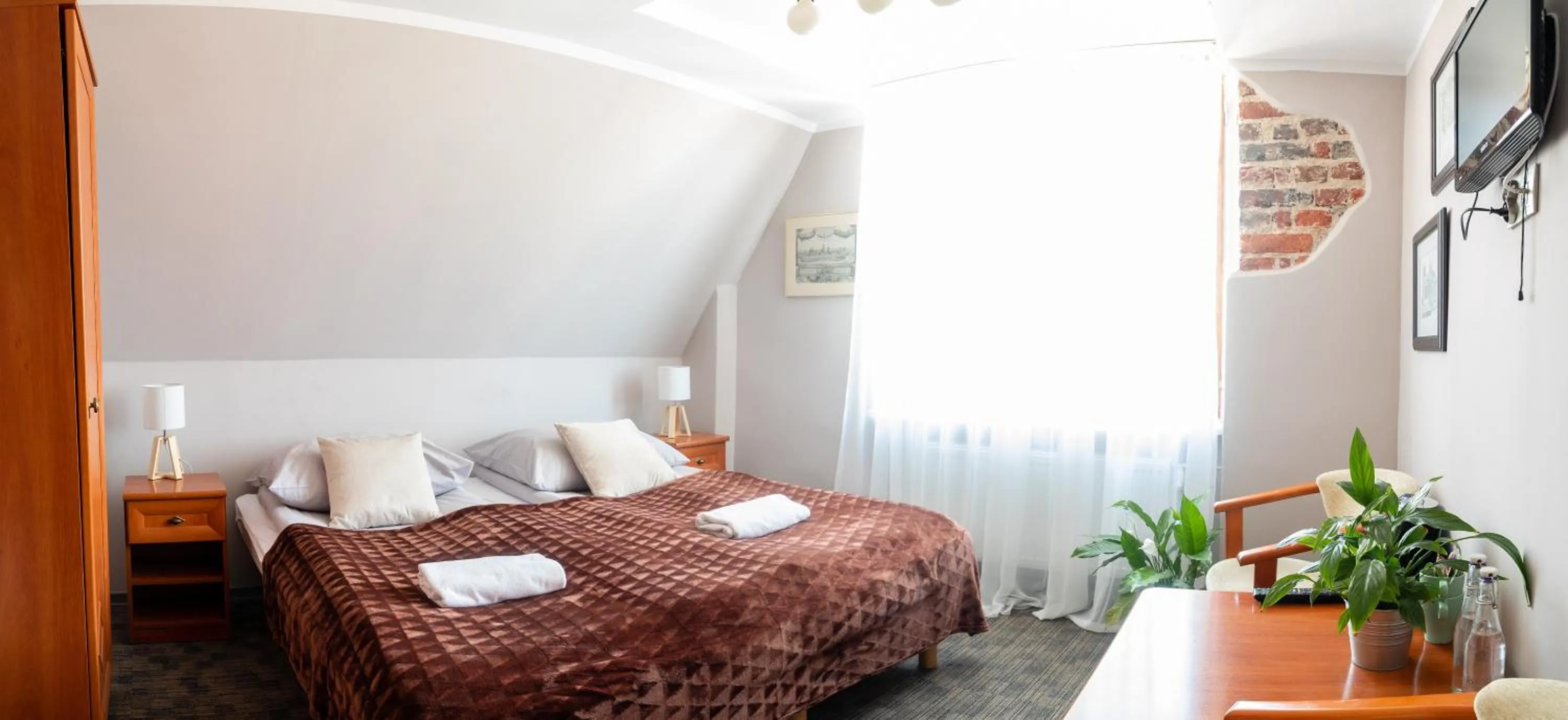 Photo of the whole room, Bed in Dom Zachariasza Zappio