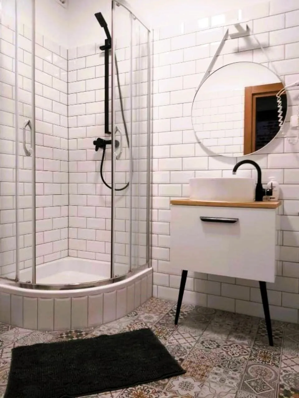 Shower in Dom Zachariasza Zappio