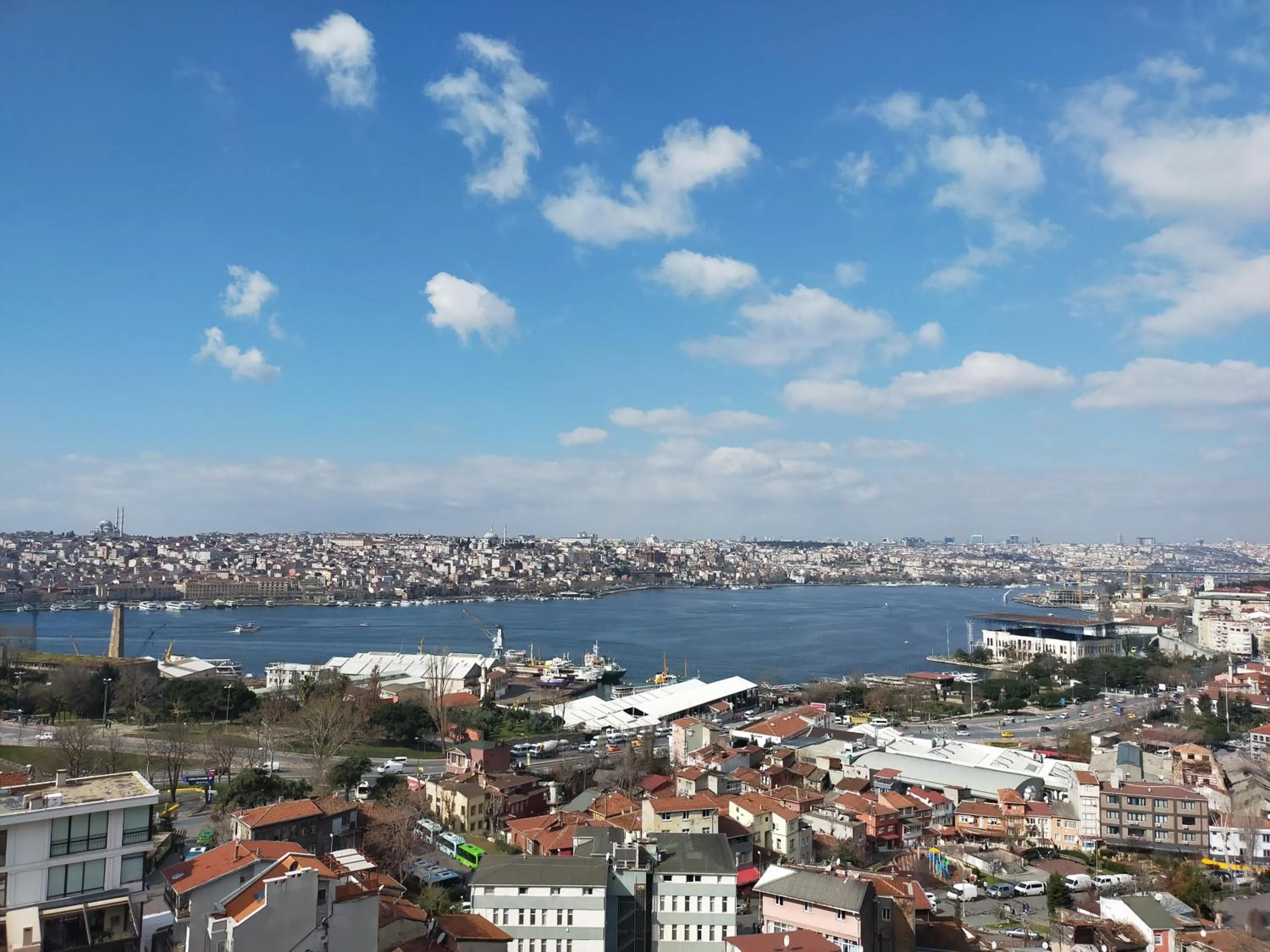 Bird's eye view in Grand Halic Goldenhorn