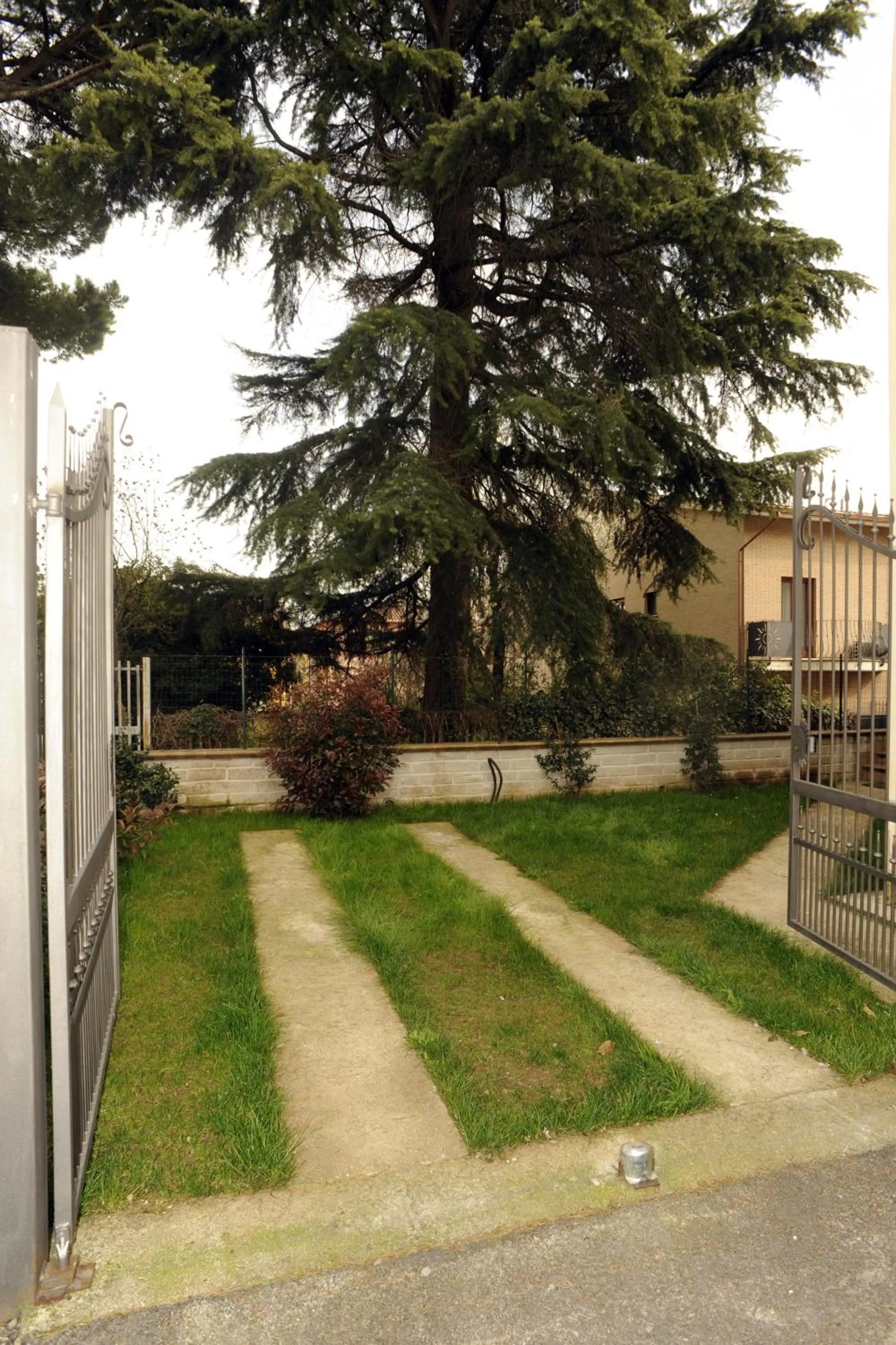 Garden view in Casa Vacanza la Rondine