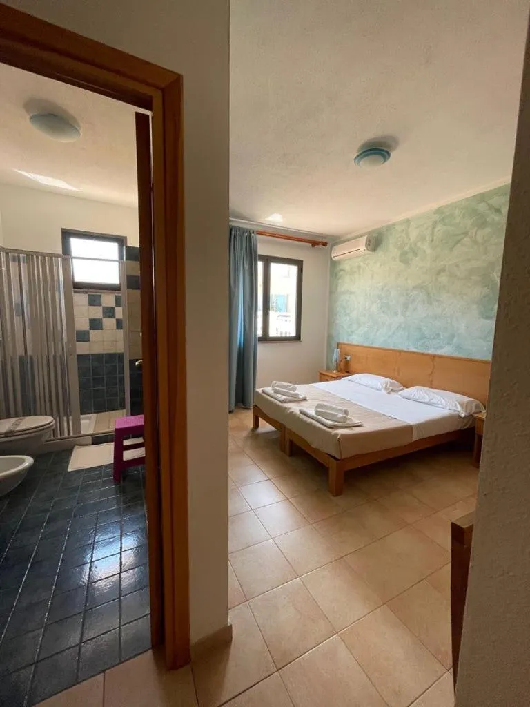 Bedroom, Bed in Abbaidda Hotel