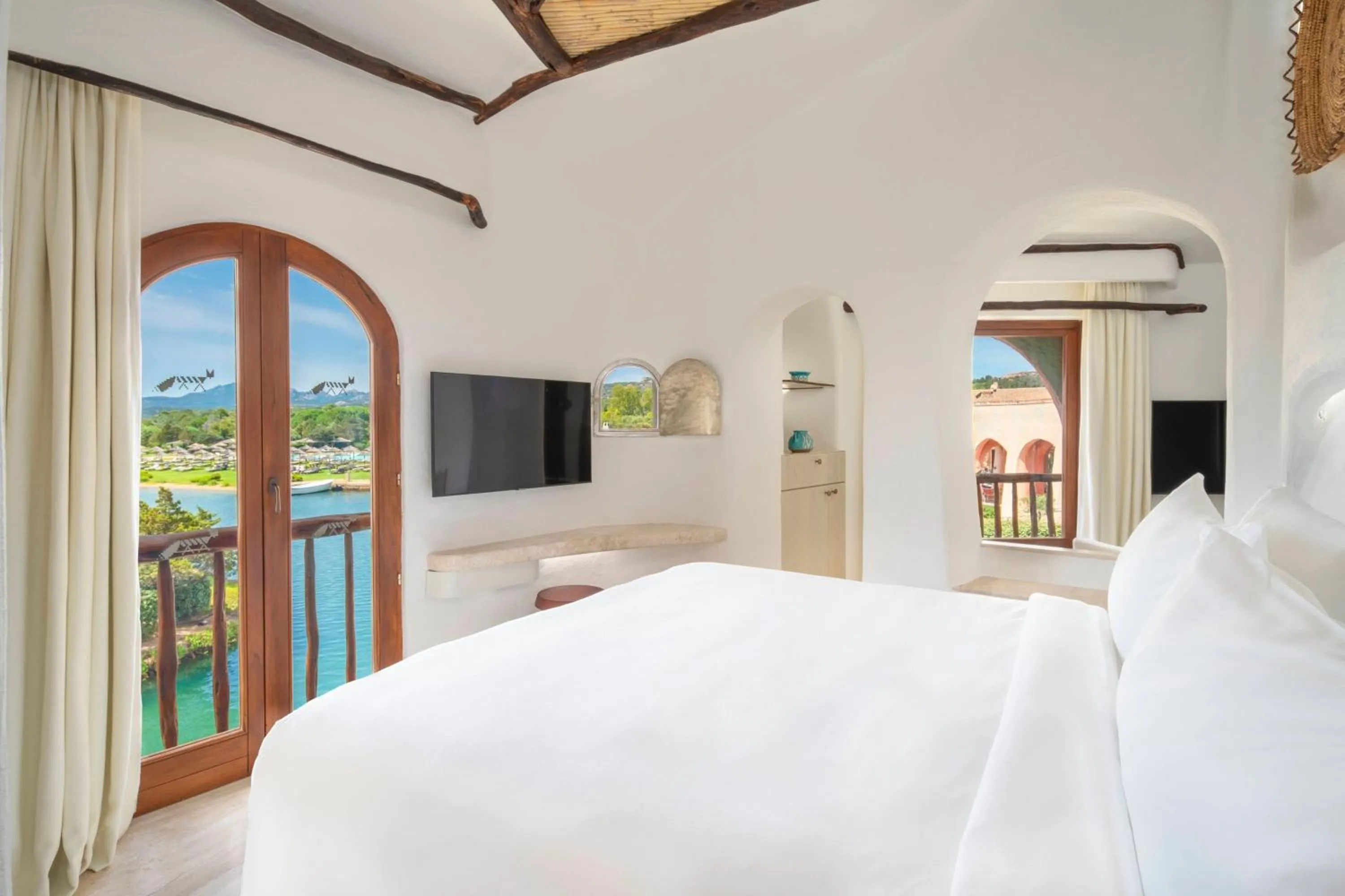 Photo of the whole room, Bed in Hotel Cala di Volpe, a Luxury Collection Hotel, Costa Smeralda