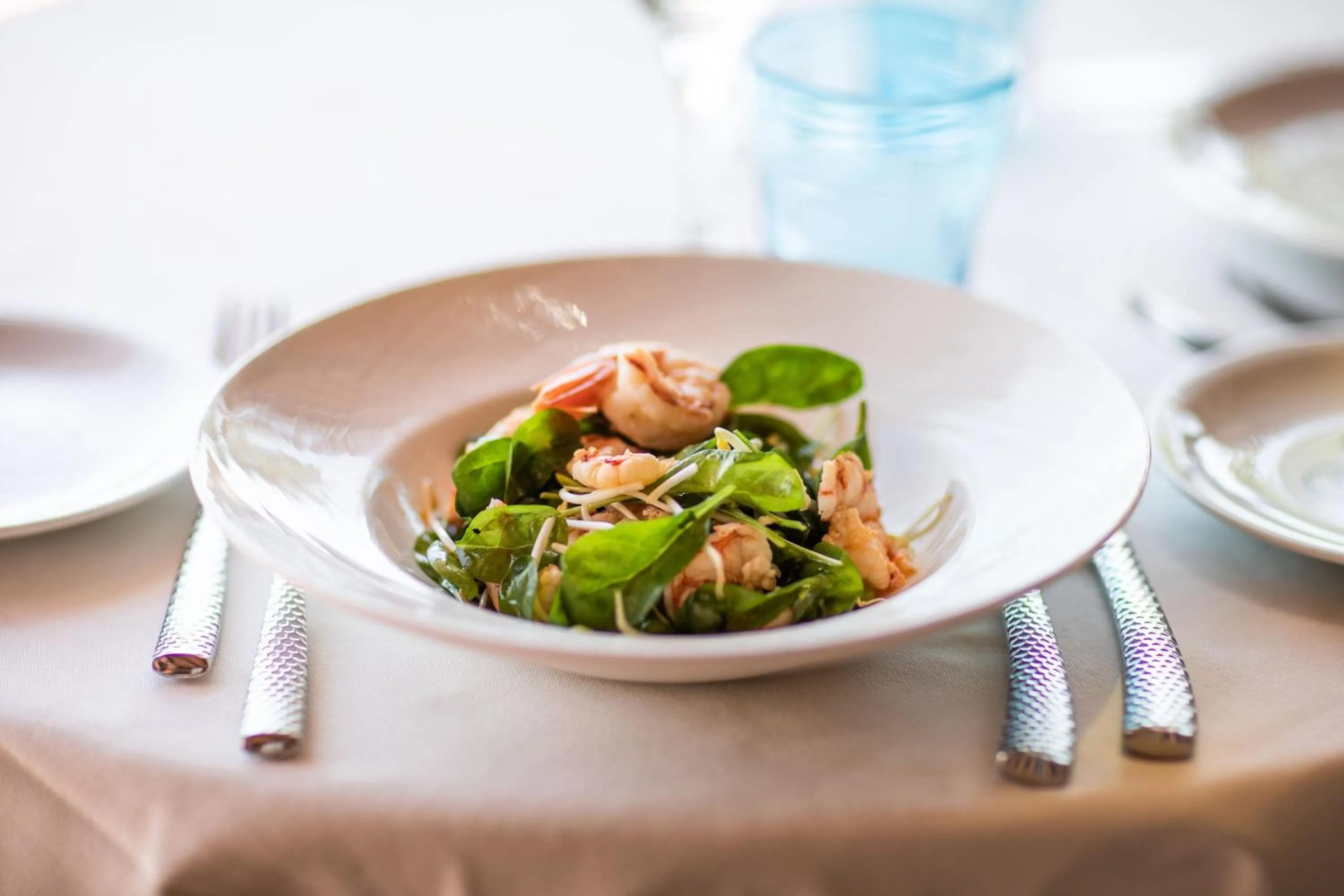 Lounge or bar in Hotel Cala di Volpe, a Luxury Collection Hotel, Costa Smeralda