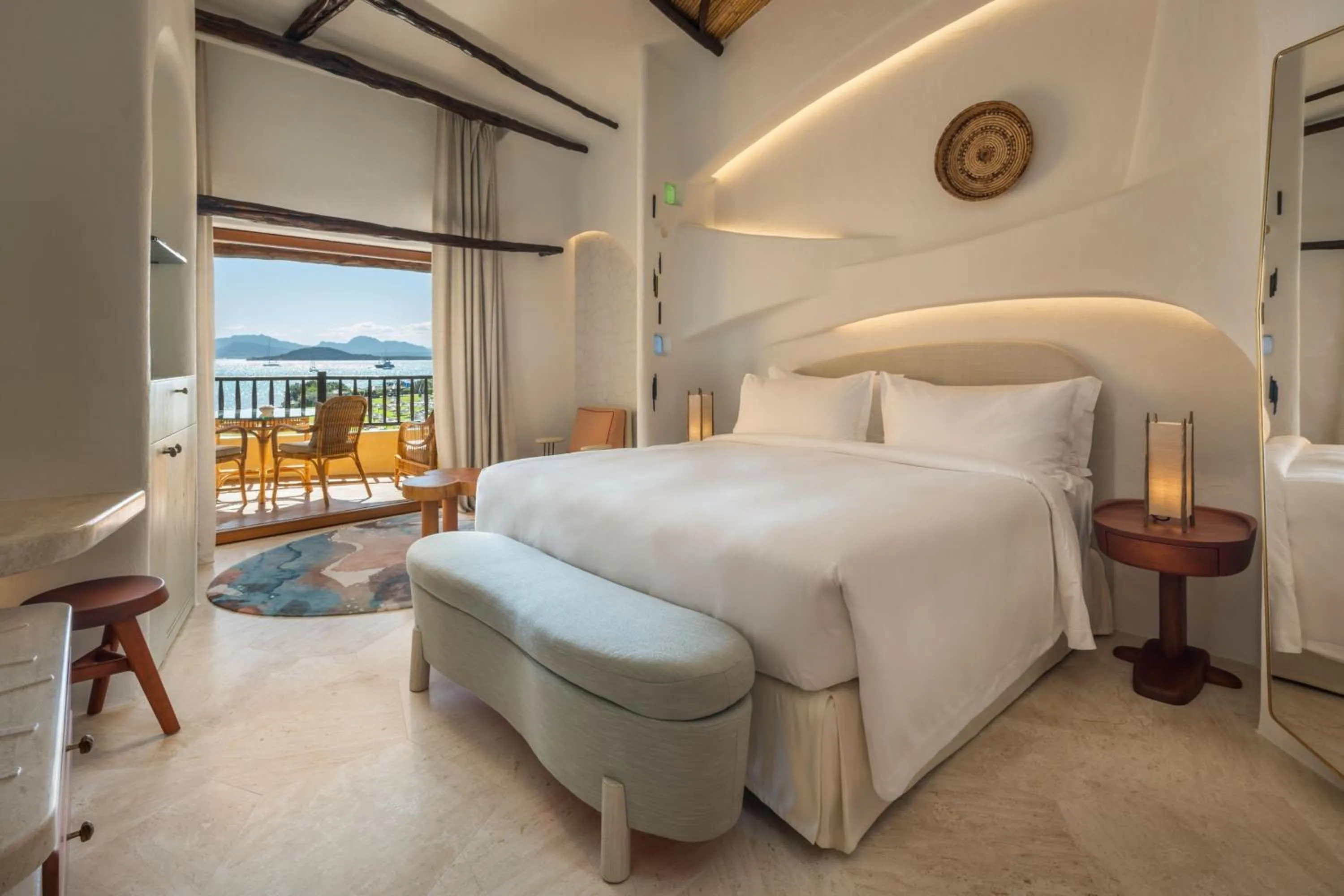 Bedroom, Bed in Hotel Cala di Volpe, a Luxury Collection Hotel, Costa Smeralda