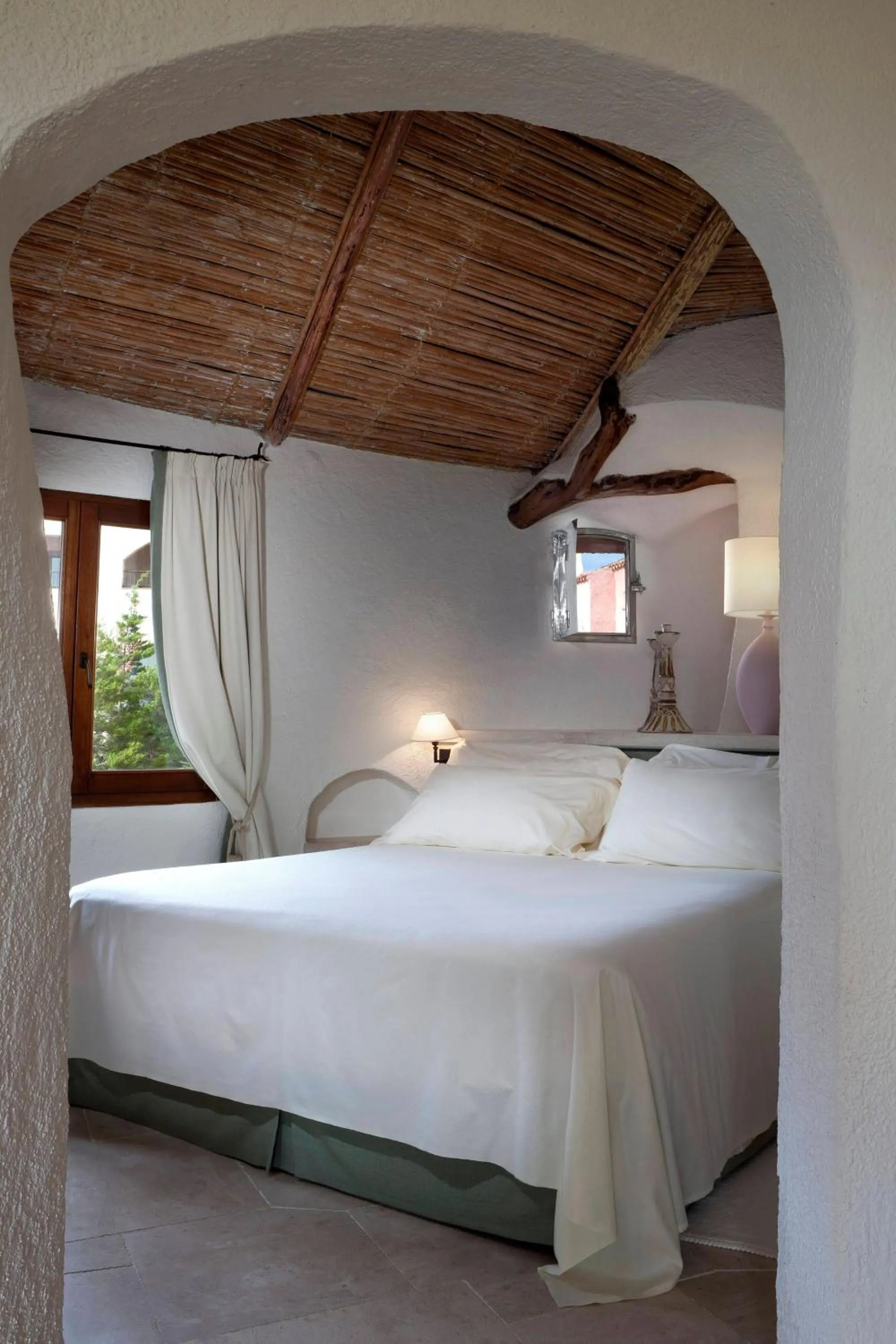 Bedroom, Bed in Hotel Cala di Volpe, a Luxury Collection Hotel, Costa Smeralda