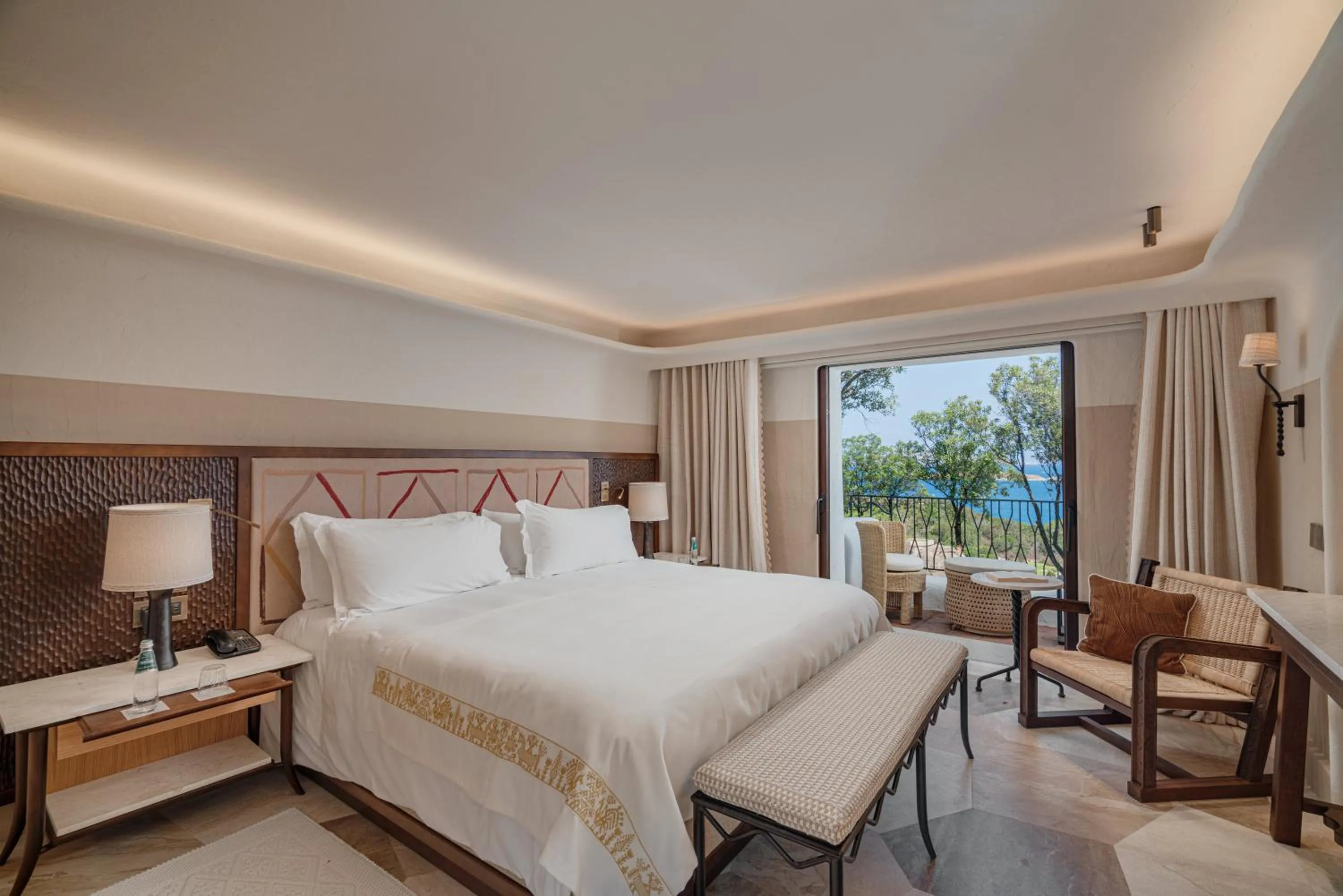 Sea view, Bed in Hotel Pitrizza, Costa Smeralda