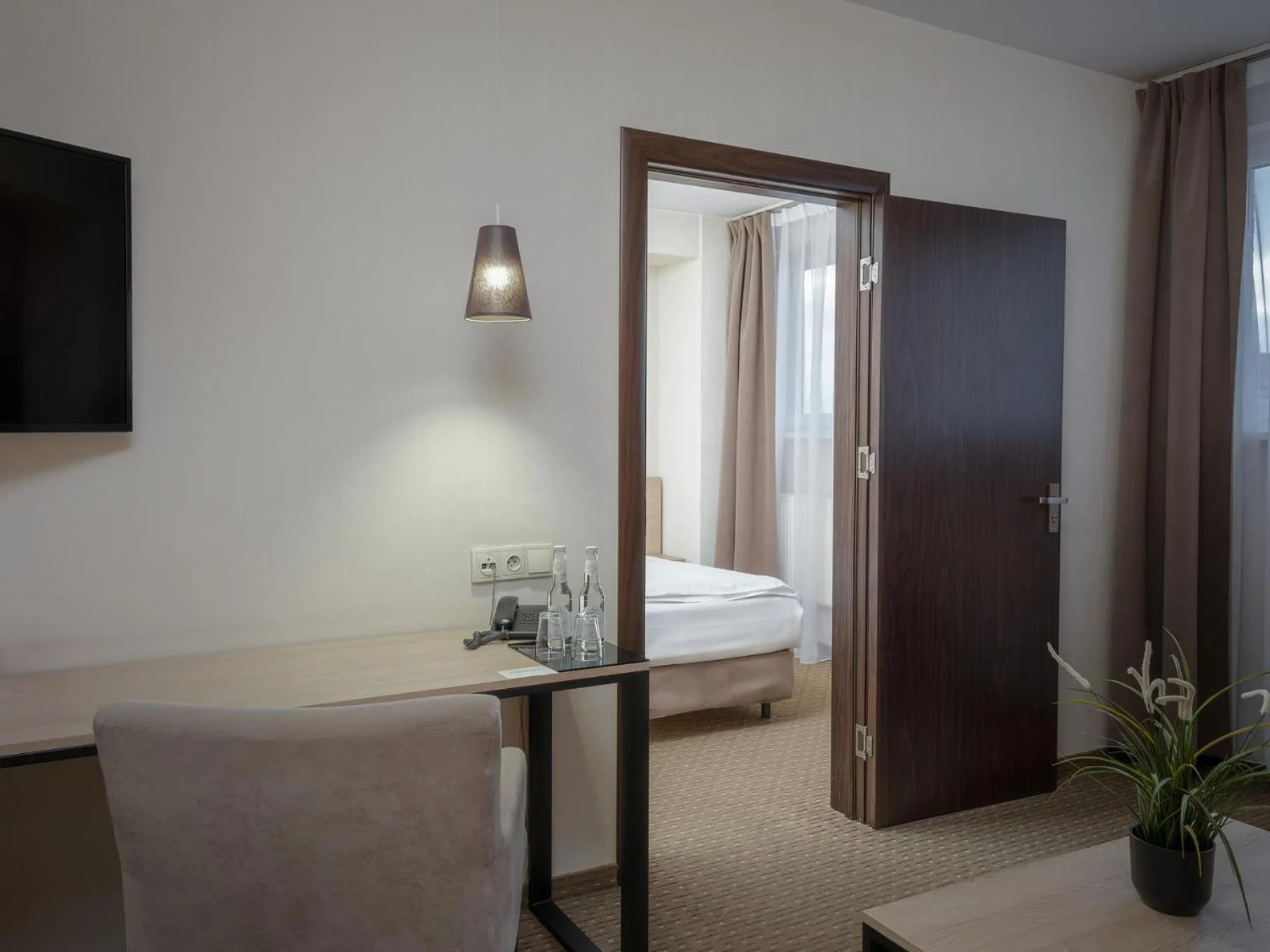 TV and multimedia, Bed in Iness Hotel