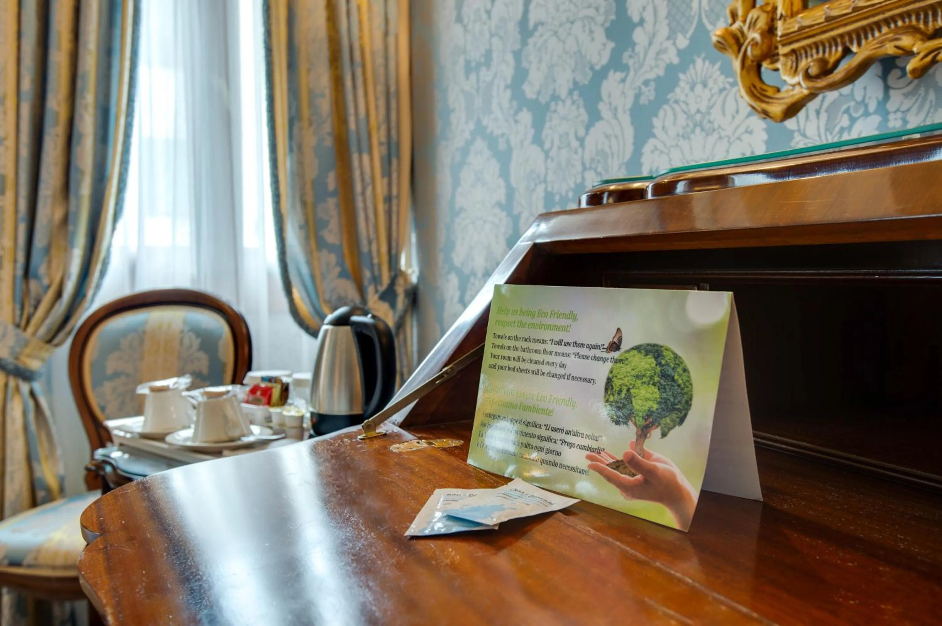 Bedroom in Canal Grande