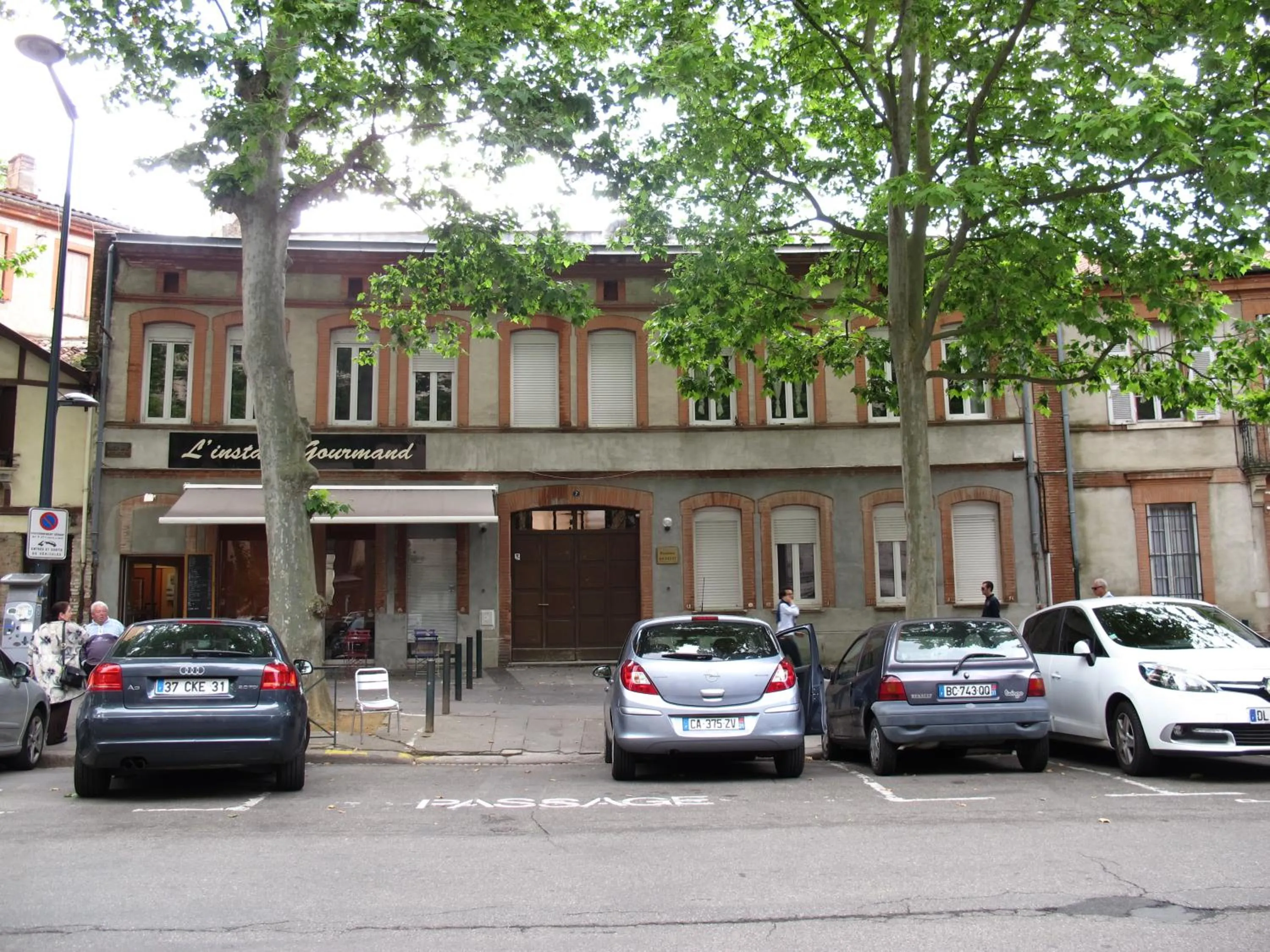 Property building in Résidence le Pastel François Verdier