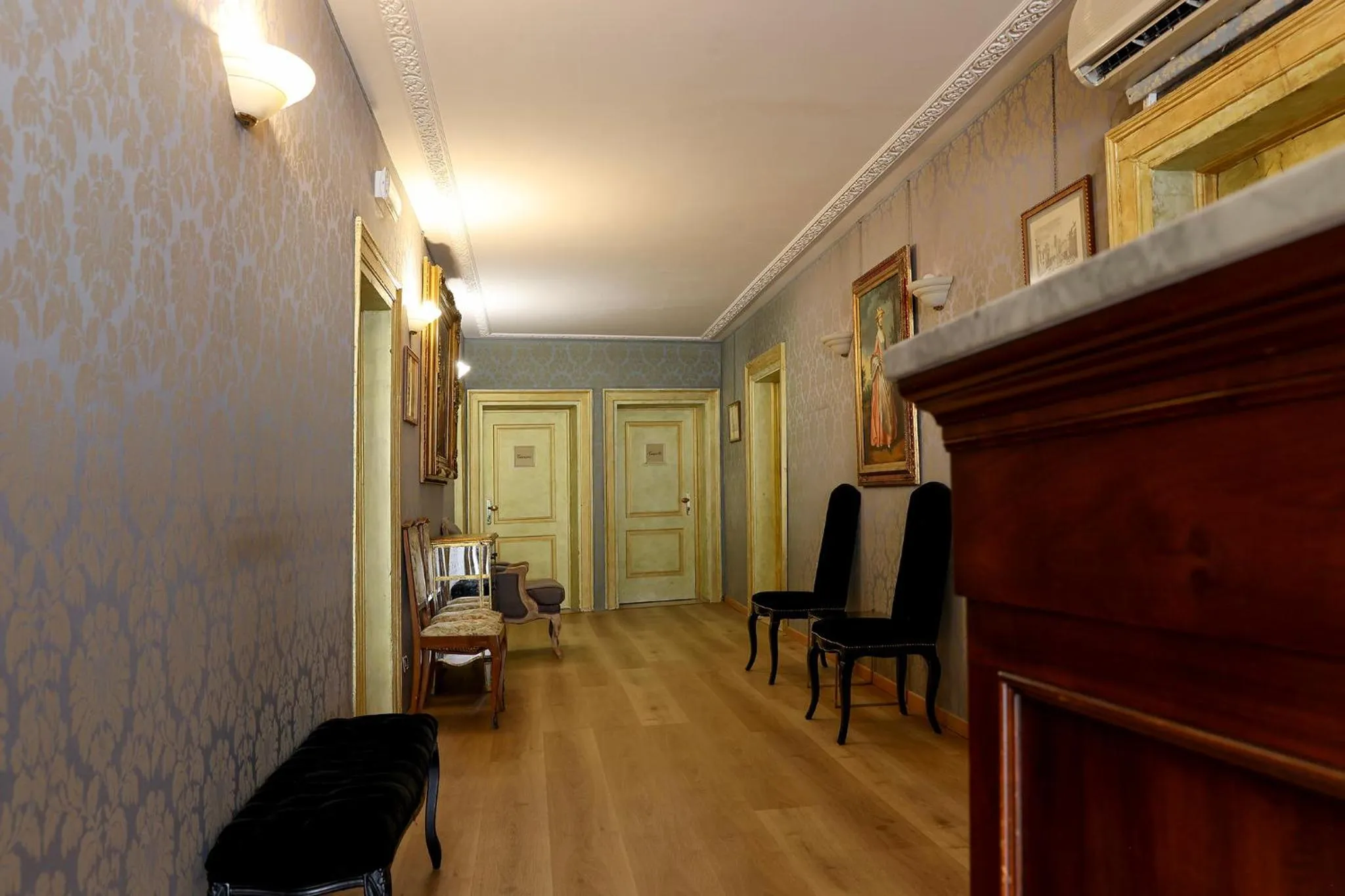 Lobby or reception in Locanda Antica Venezia