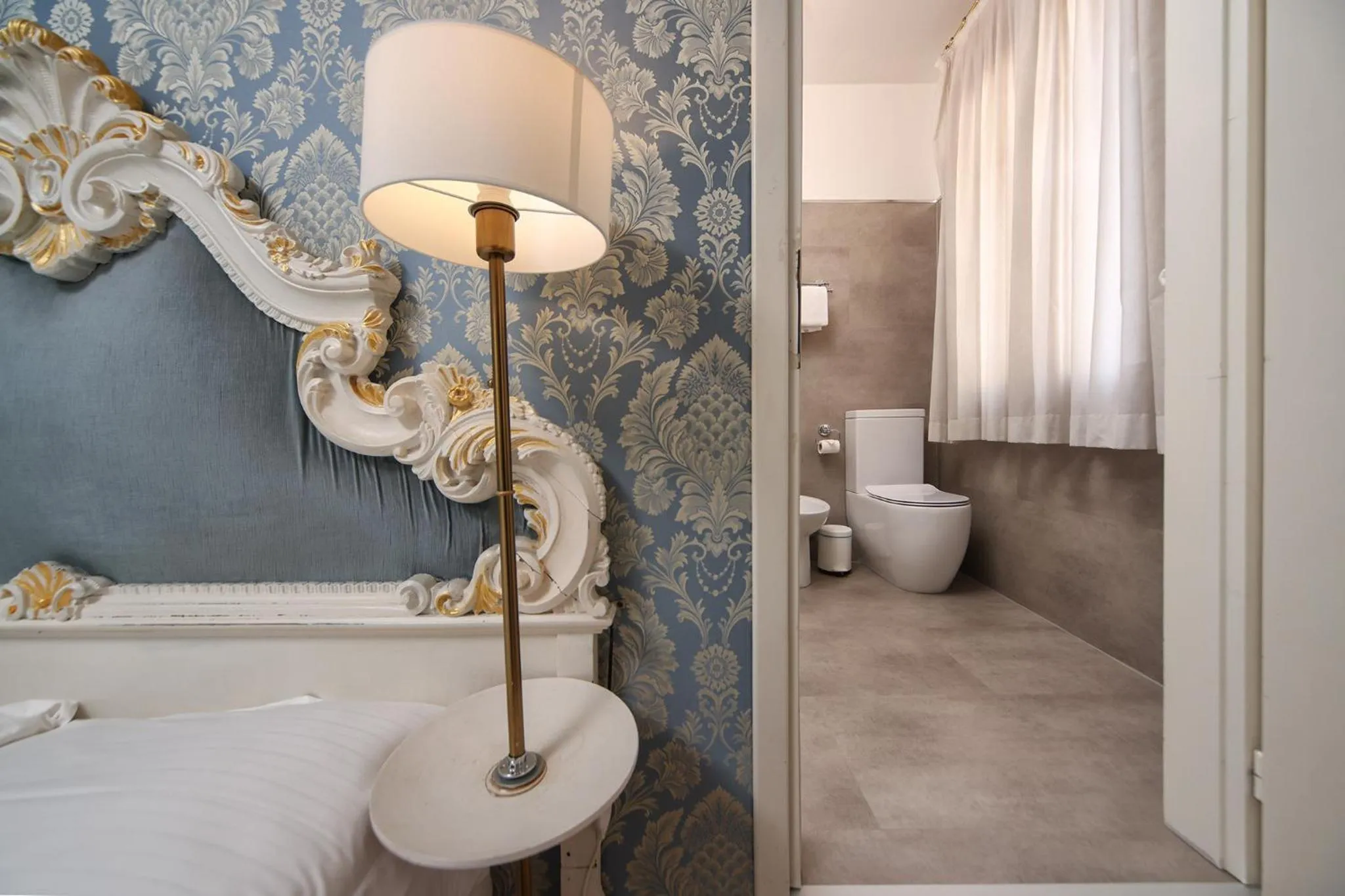 Decorative detail, Bed in Locanda Antica Venezia