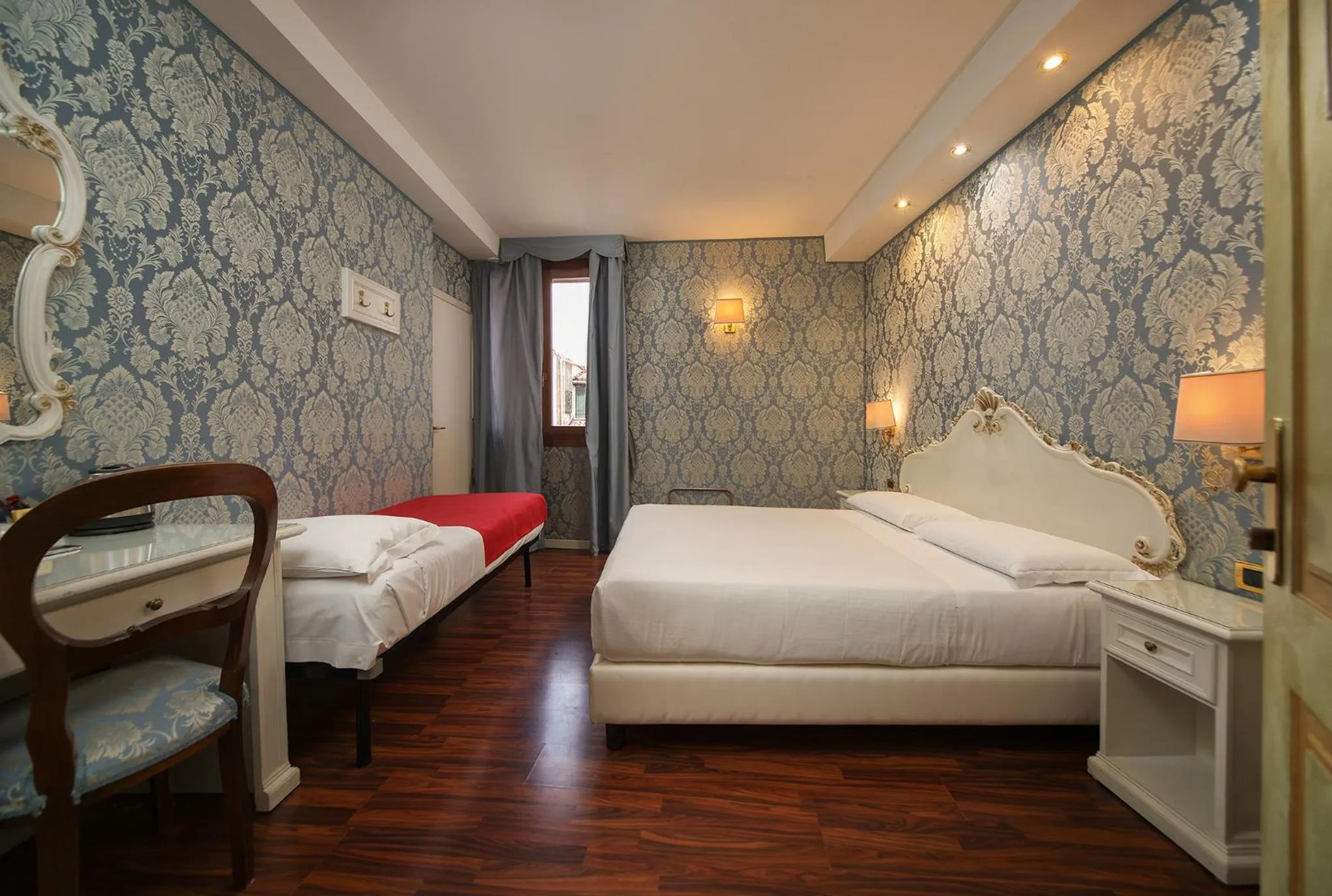 Bedroom, Bed in Locanda Antica Venezia