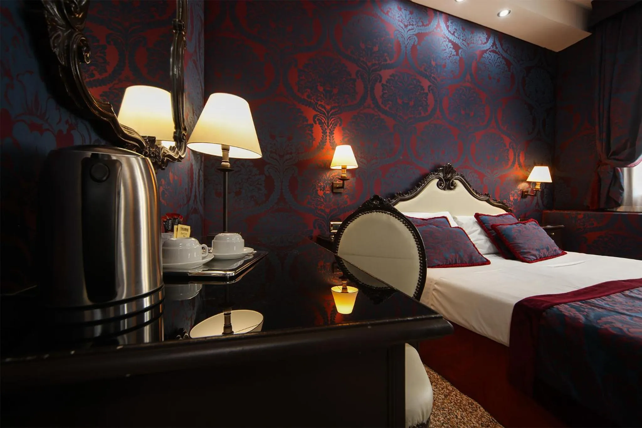 Bedroom, Bed in Locanda Antica Venezia