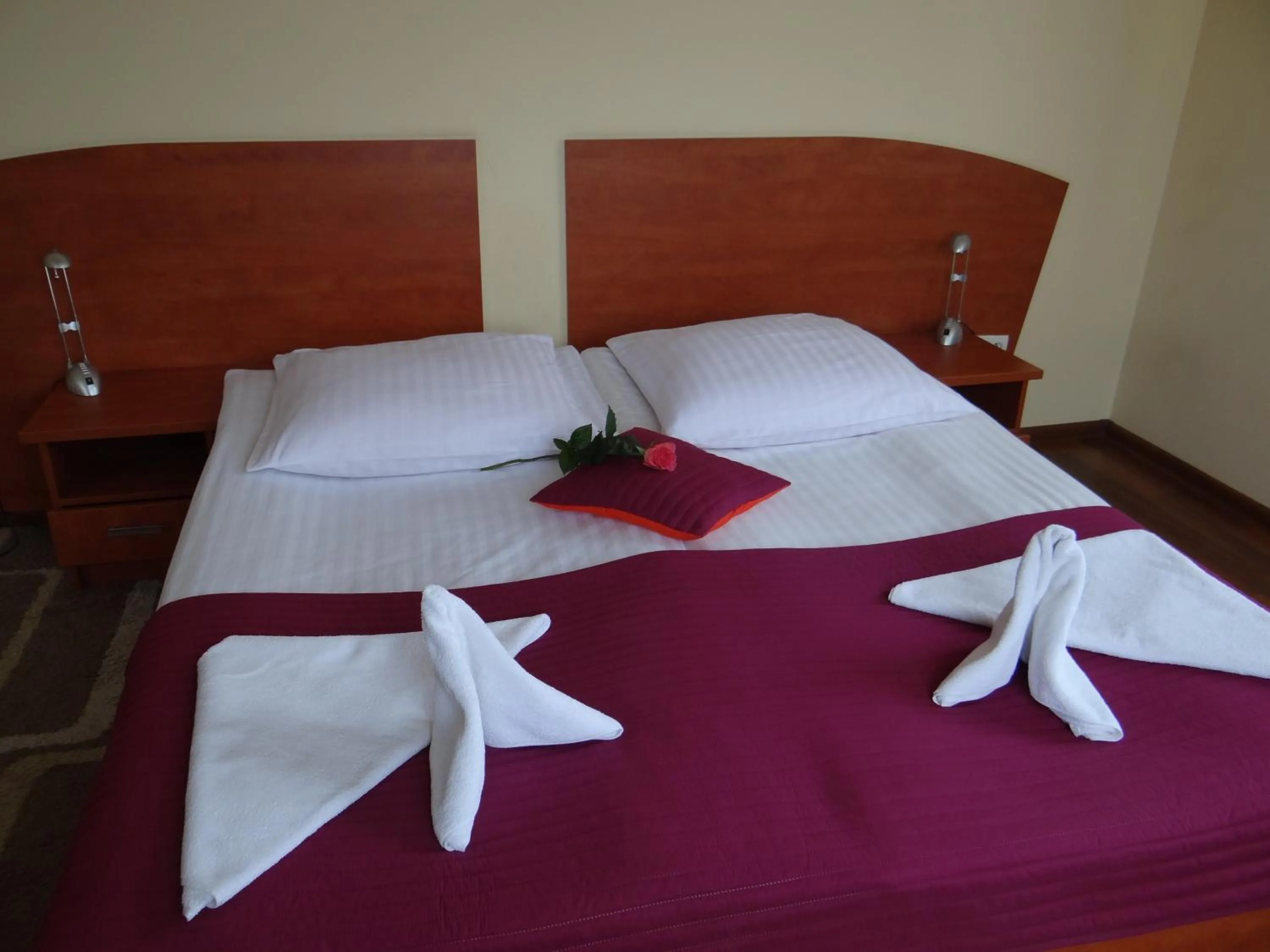 Bed in Hotel Restauracja Kinga
