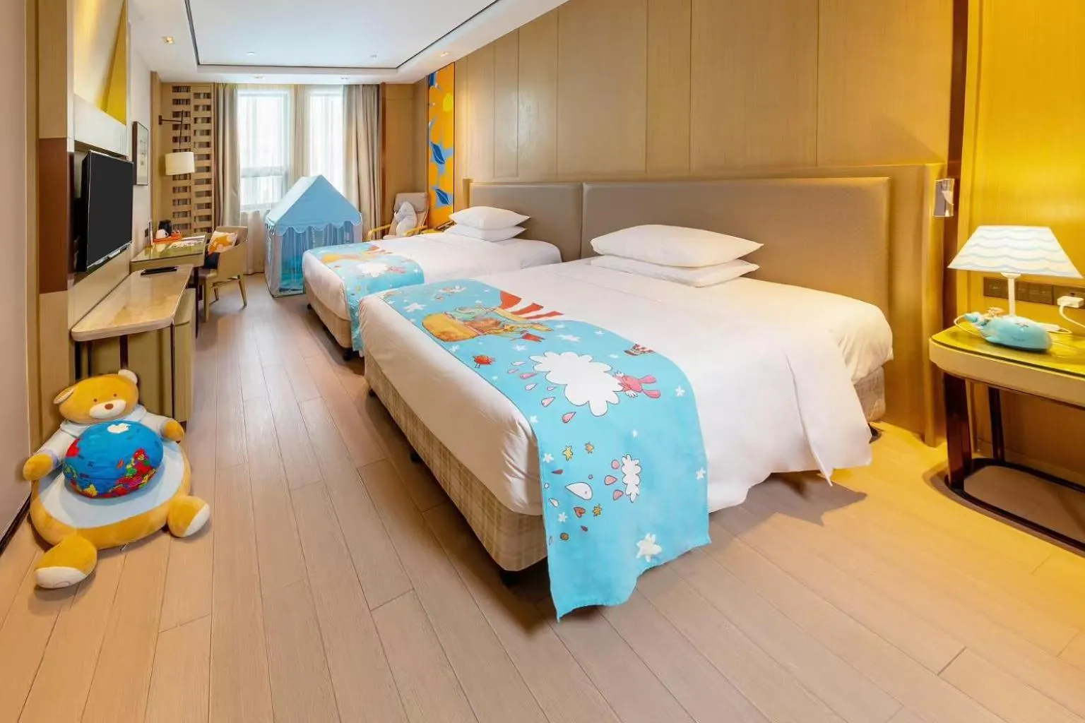Bed in Courtyard by Marriott Shanghai International Tourism and Resorts Zone