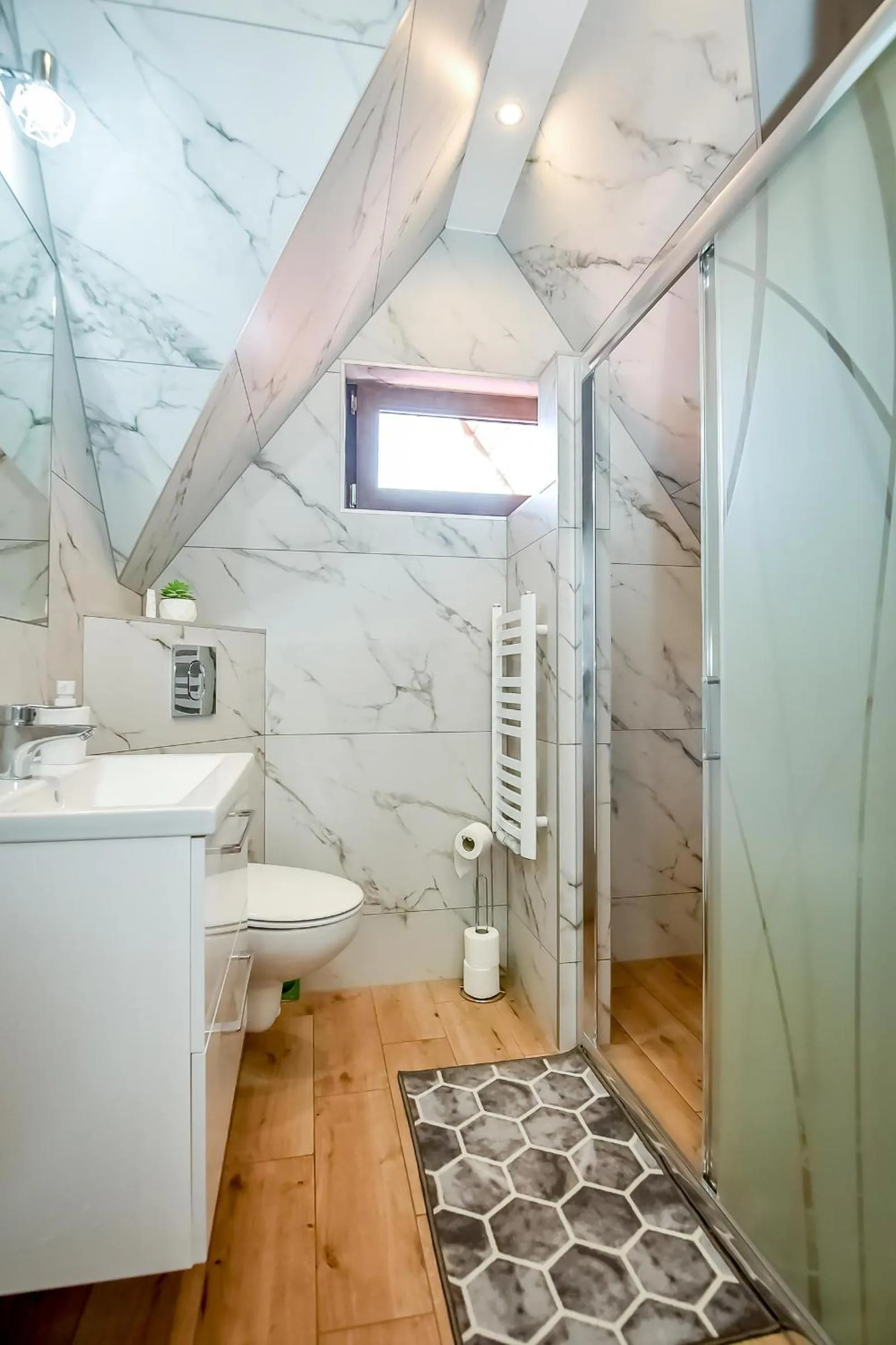 Shower in Willa u Perełki