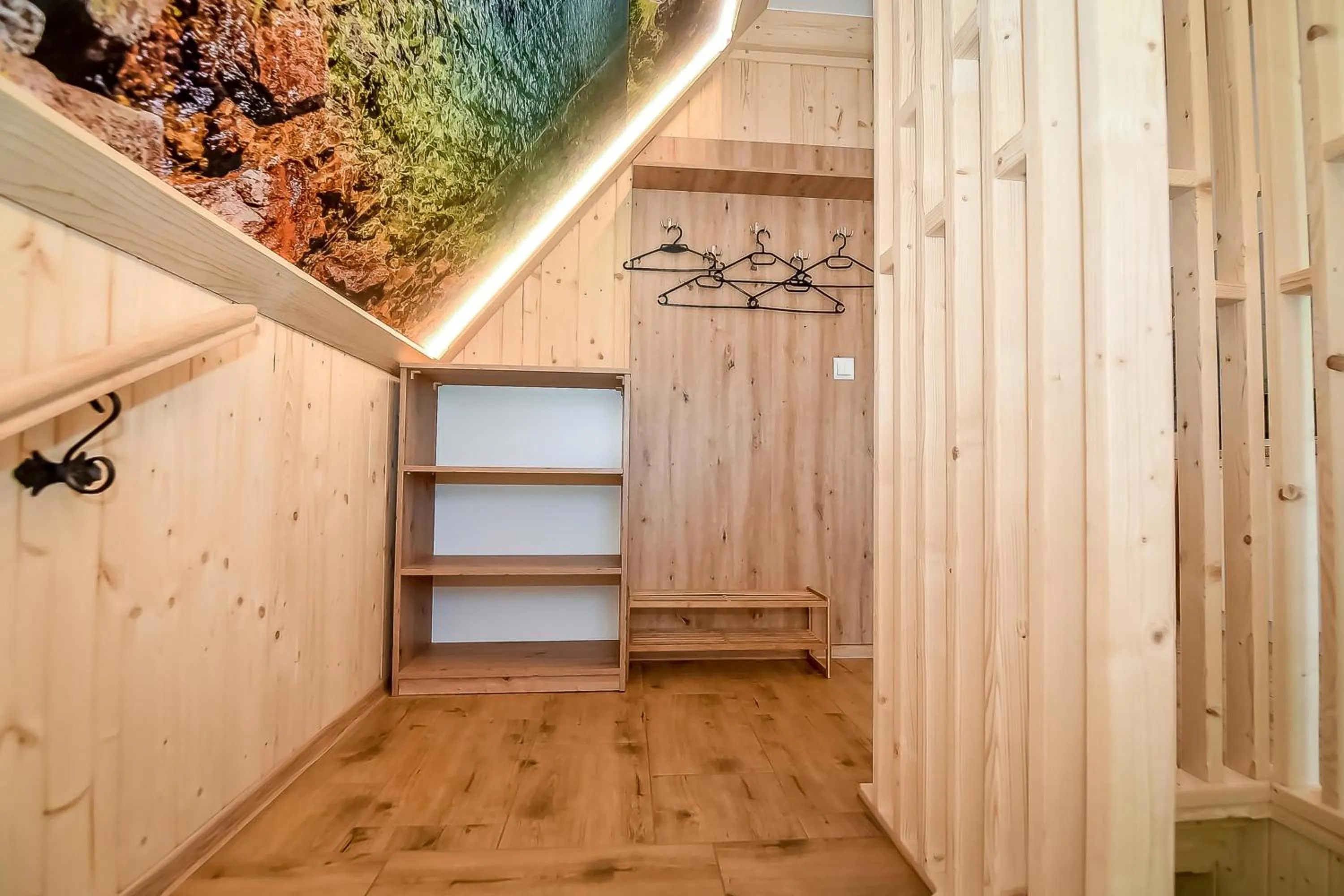 wardrobe in Willa u Perełki