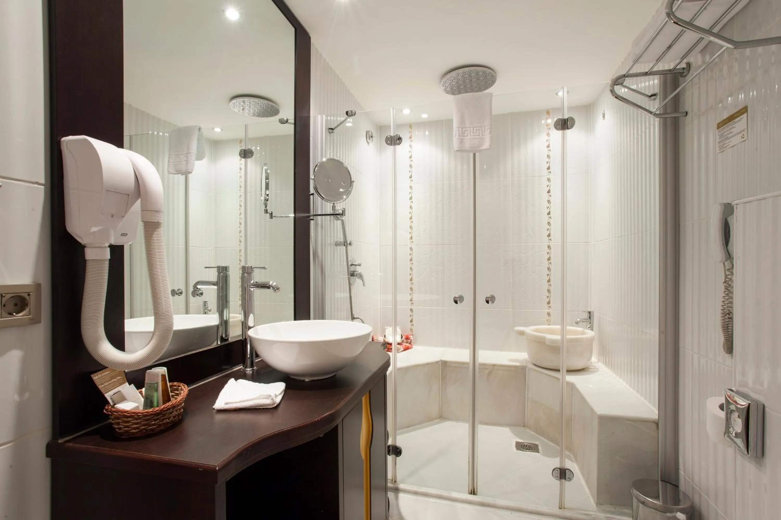 Steam room in Ottoman Hotel Park - Special Category