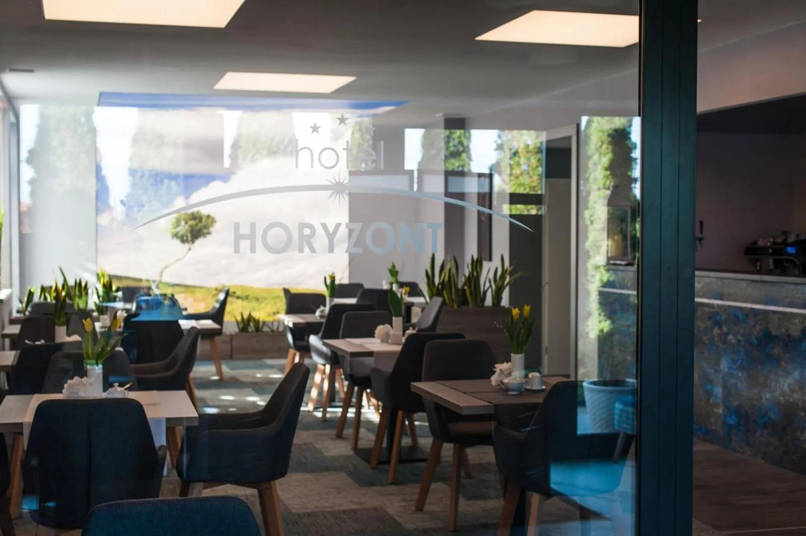 Restaurant/places to eat in Hotel Horyzont