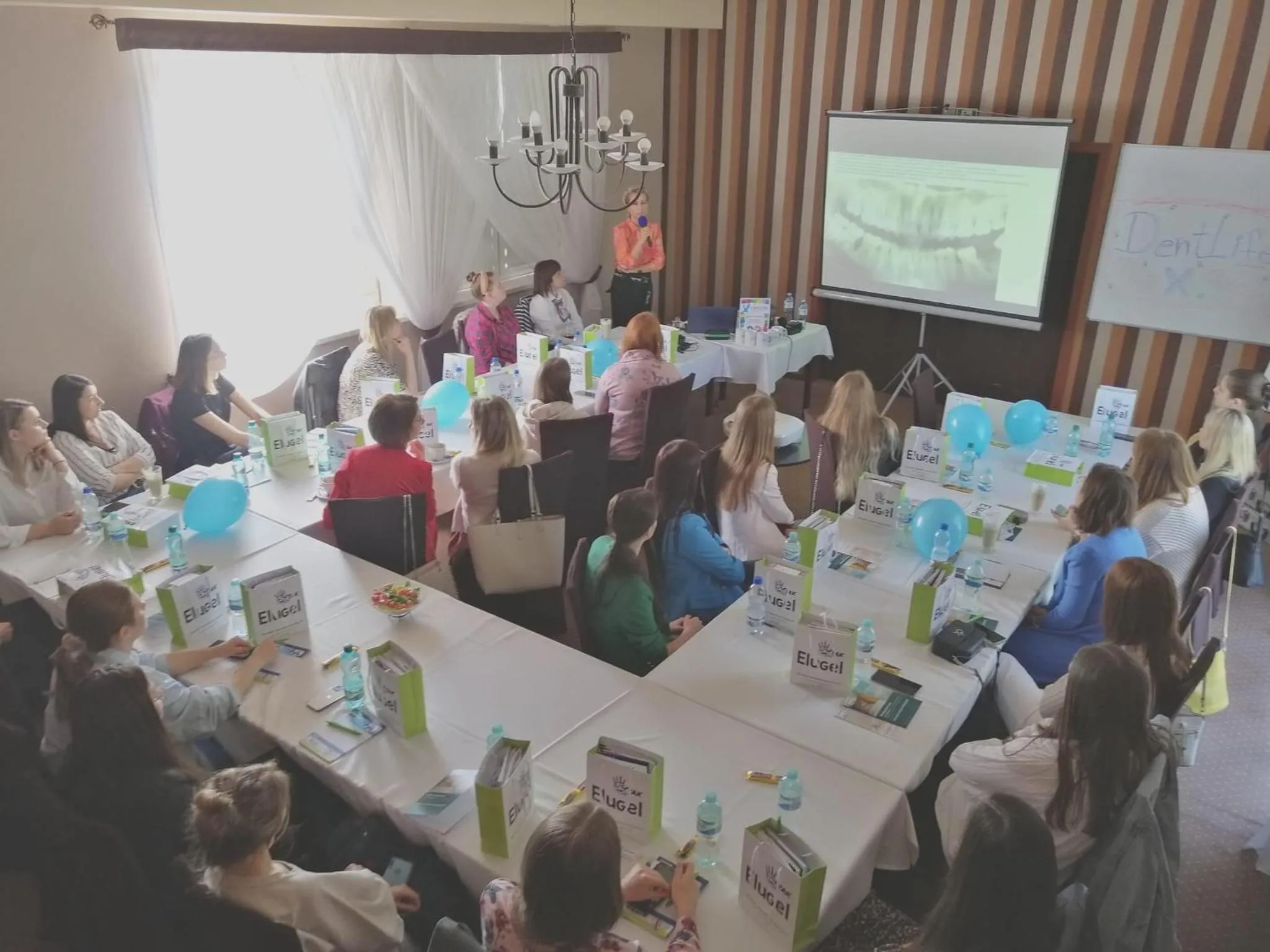 Restaurant/places to eat in Hotel Horyzont