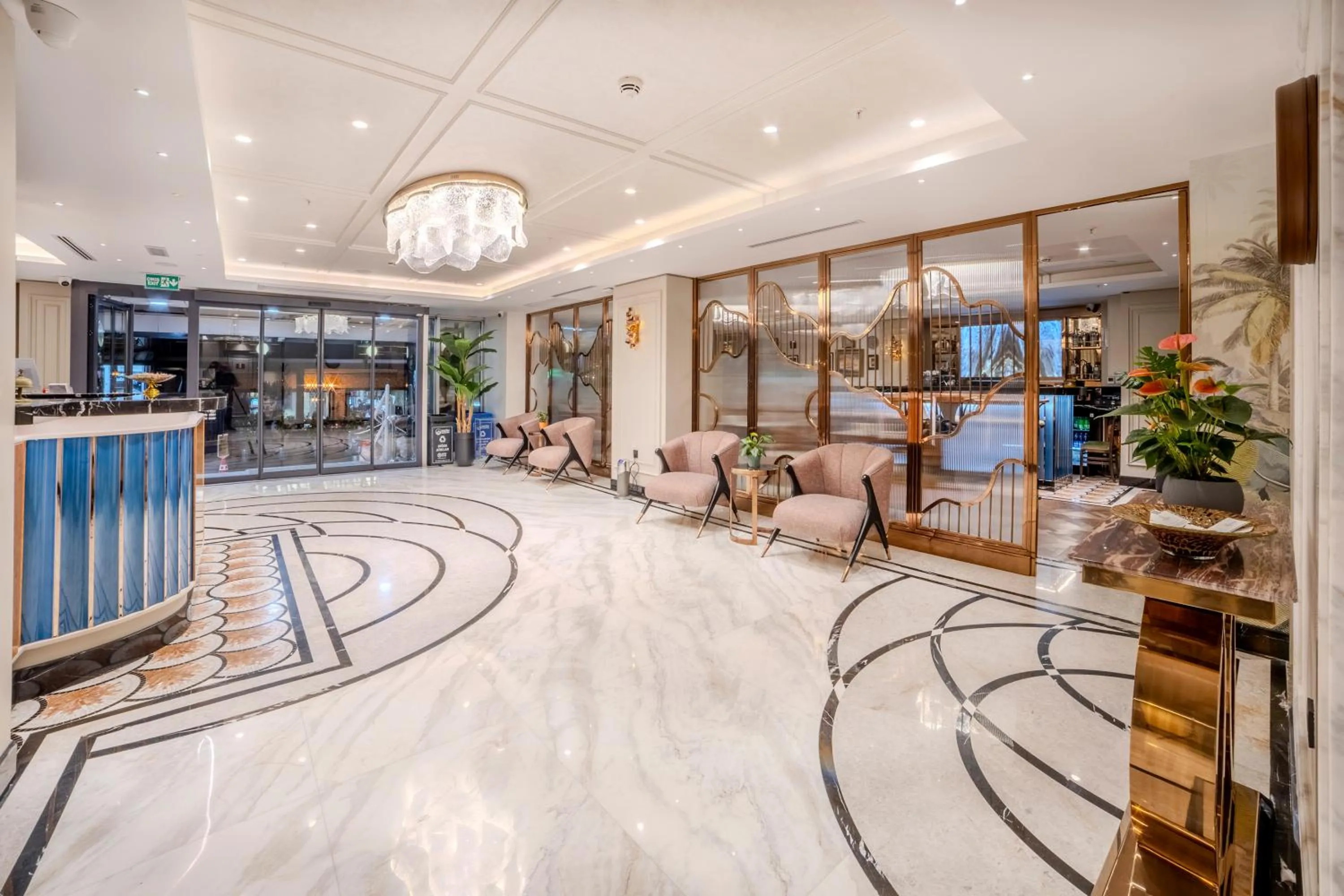 Lobby or reception in Grand Hilarium Hotel