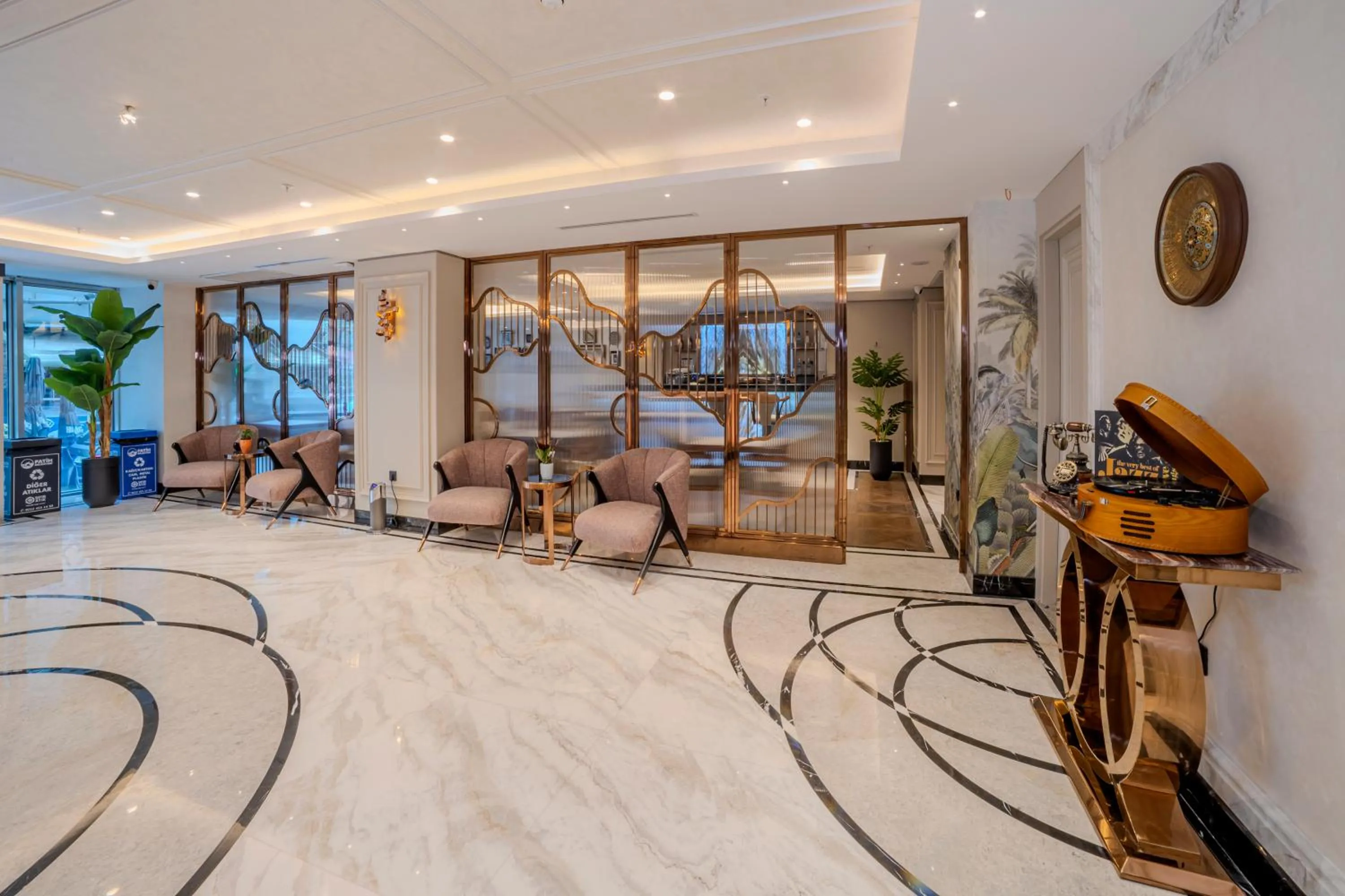 Lobby or reception in Grand Hilarium Hotel