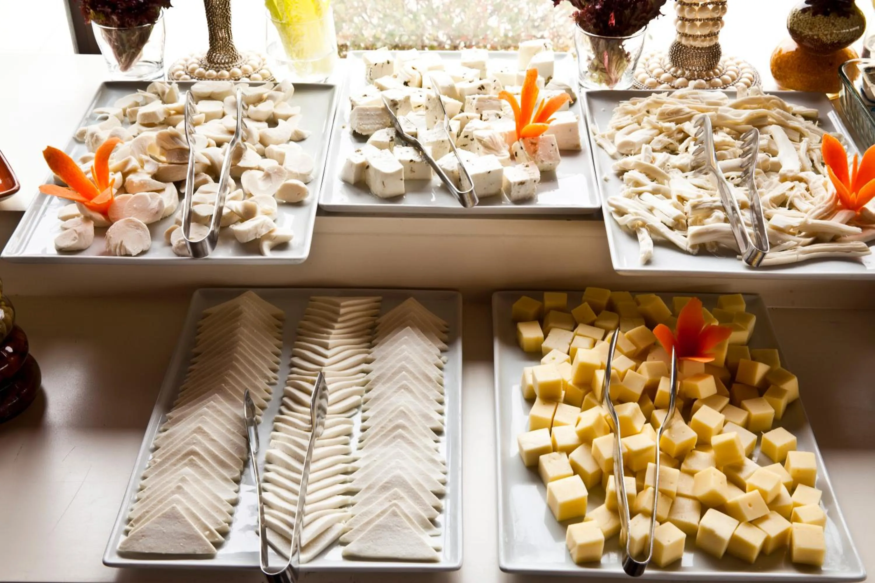 Buffet breakfast in Seres Hotel Old City