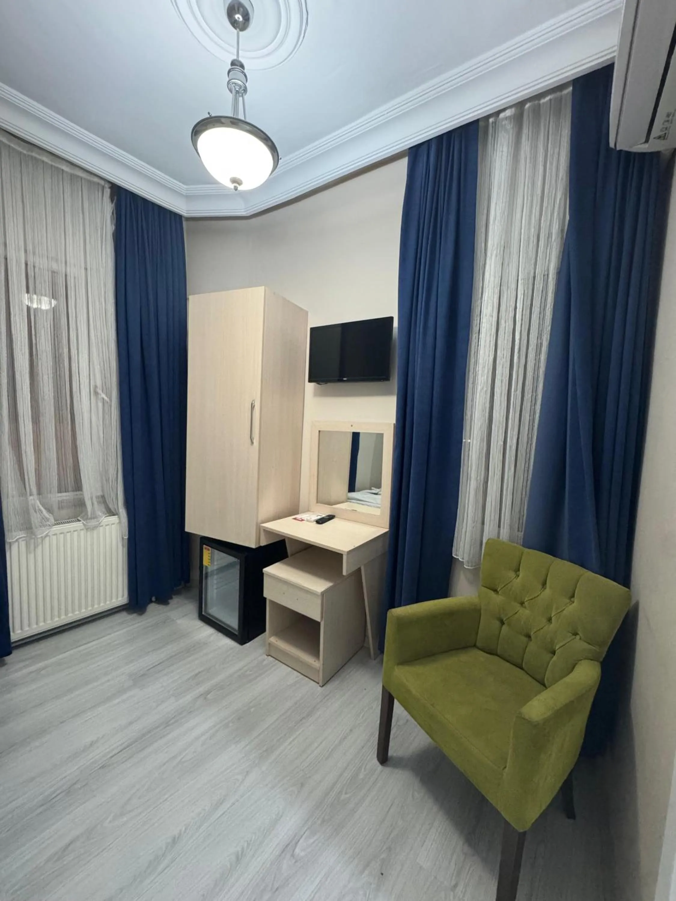 minibar in My Home Sultanahmet Hotel