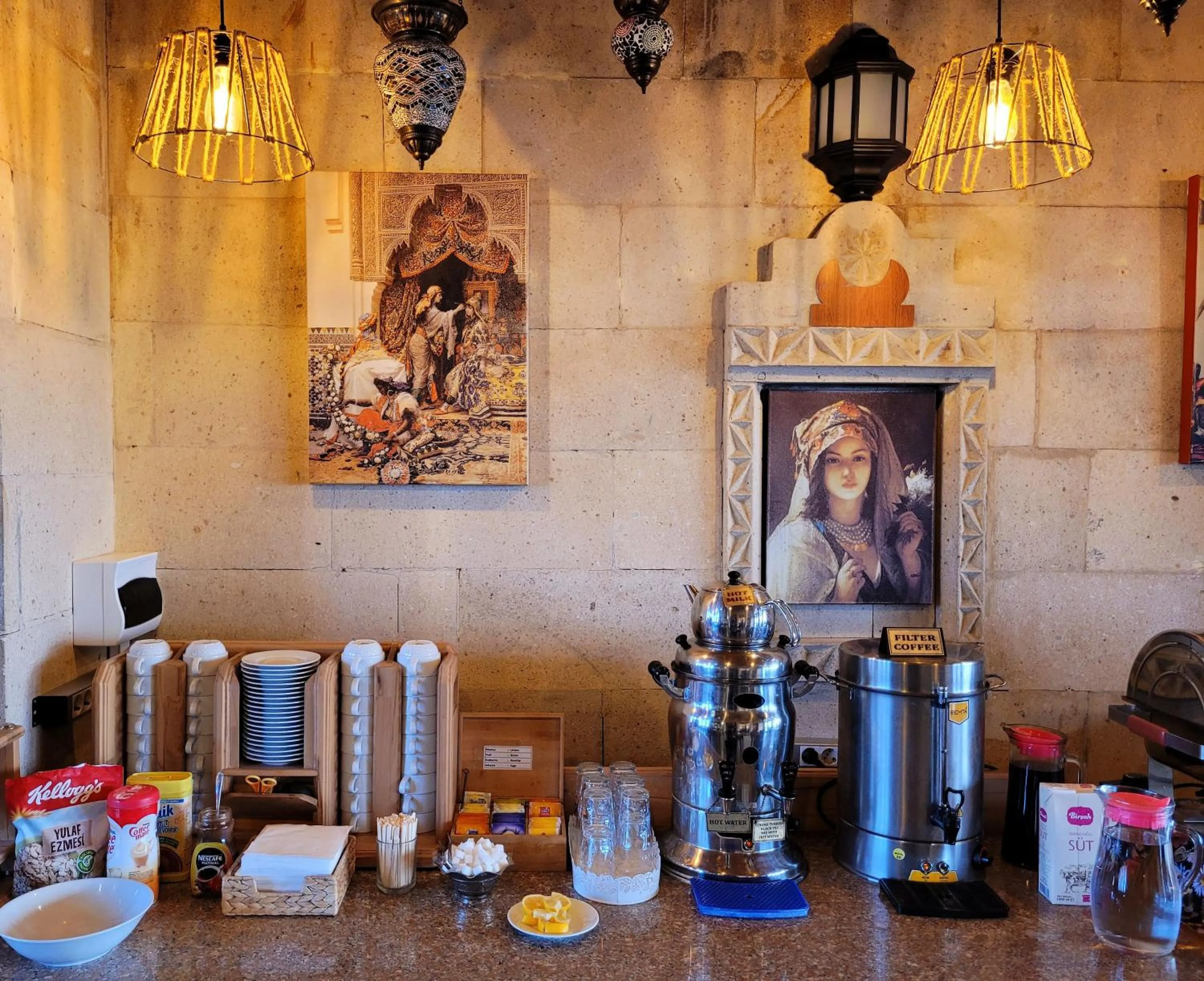 Breakfast in Saruhan Hotel