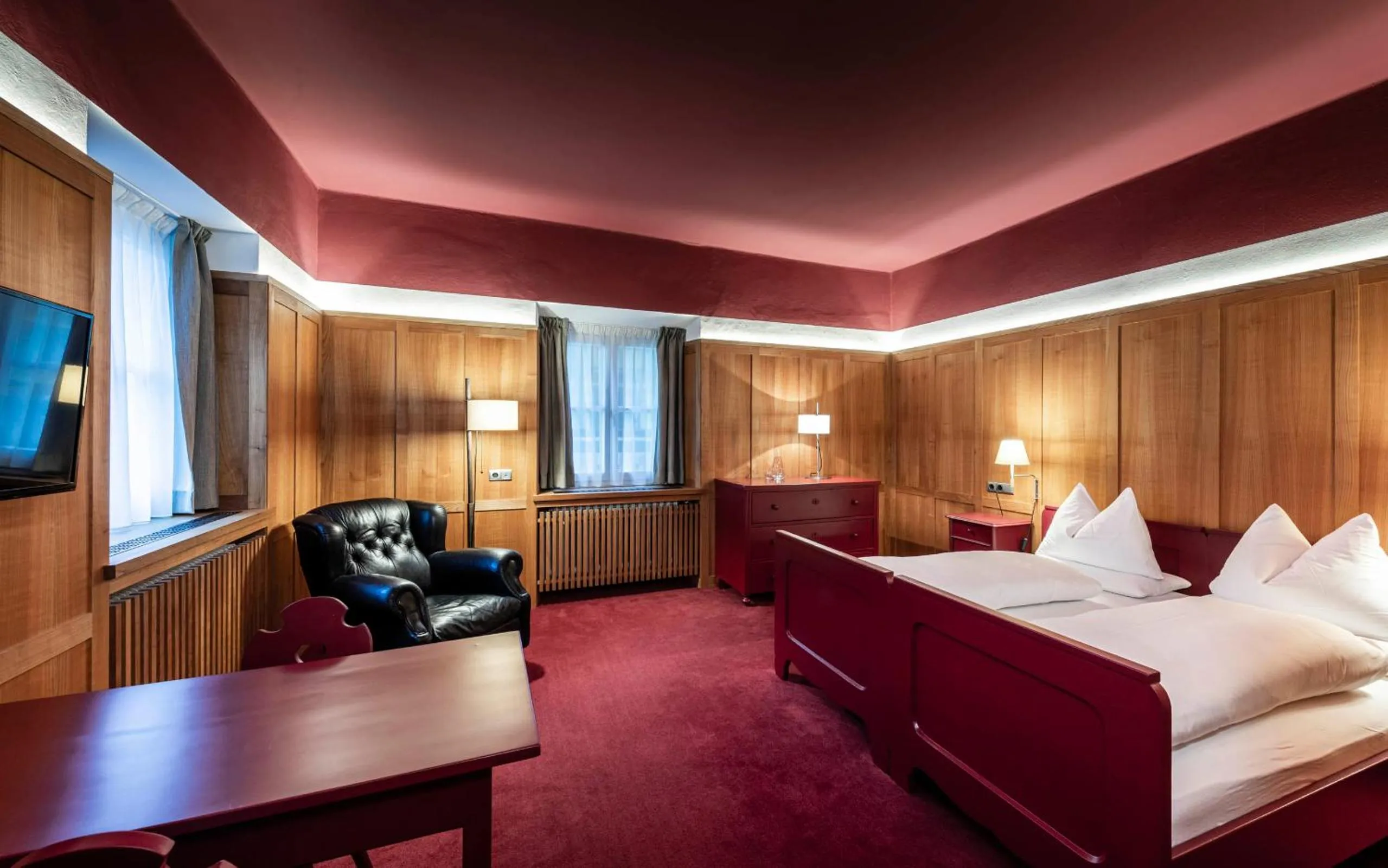 Bedroom, Bed in Boutique & Gourmet Hotel Orso Grigio - Grauer Bär