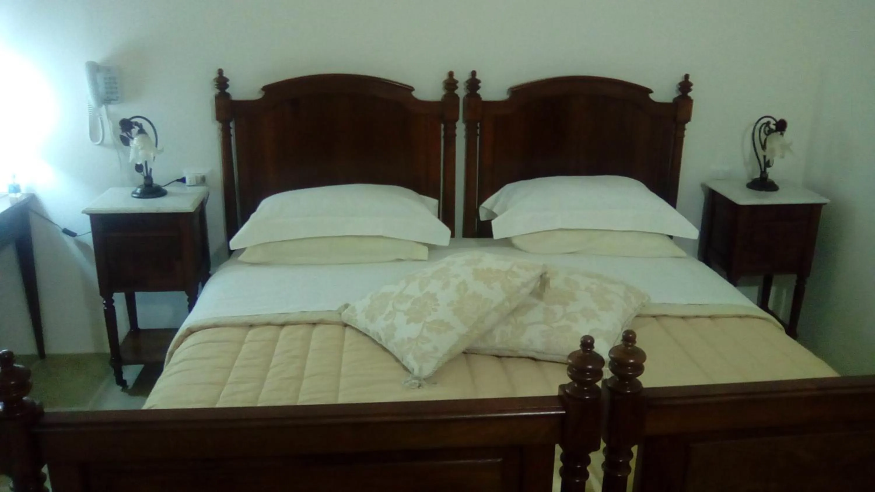 Photo of the whole room, Bed in Palazzo Mellacqua