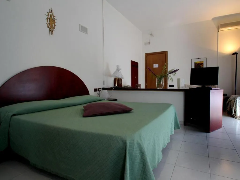 Bed in Hotel Carosello