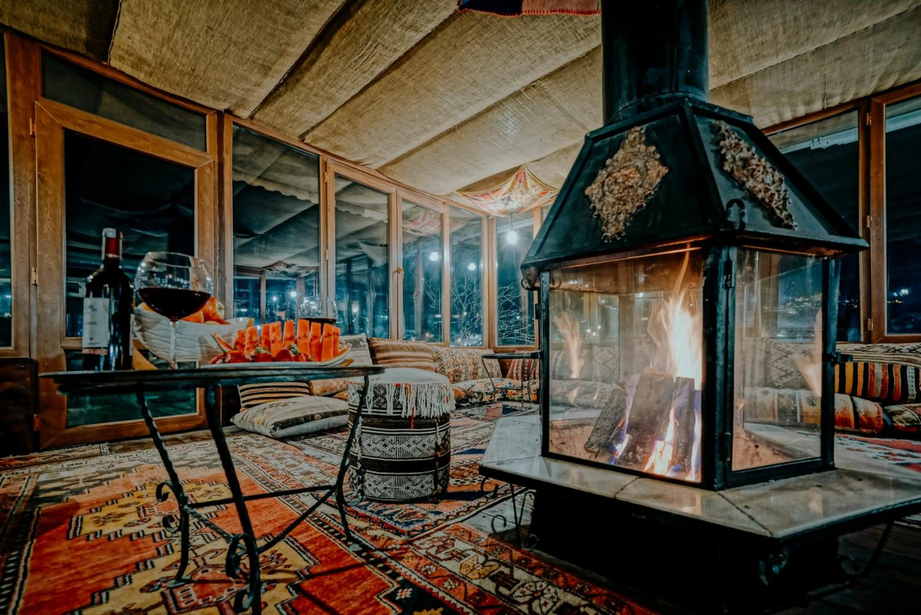 Property building in Elysee Cave House