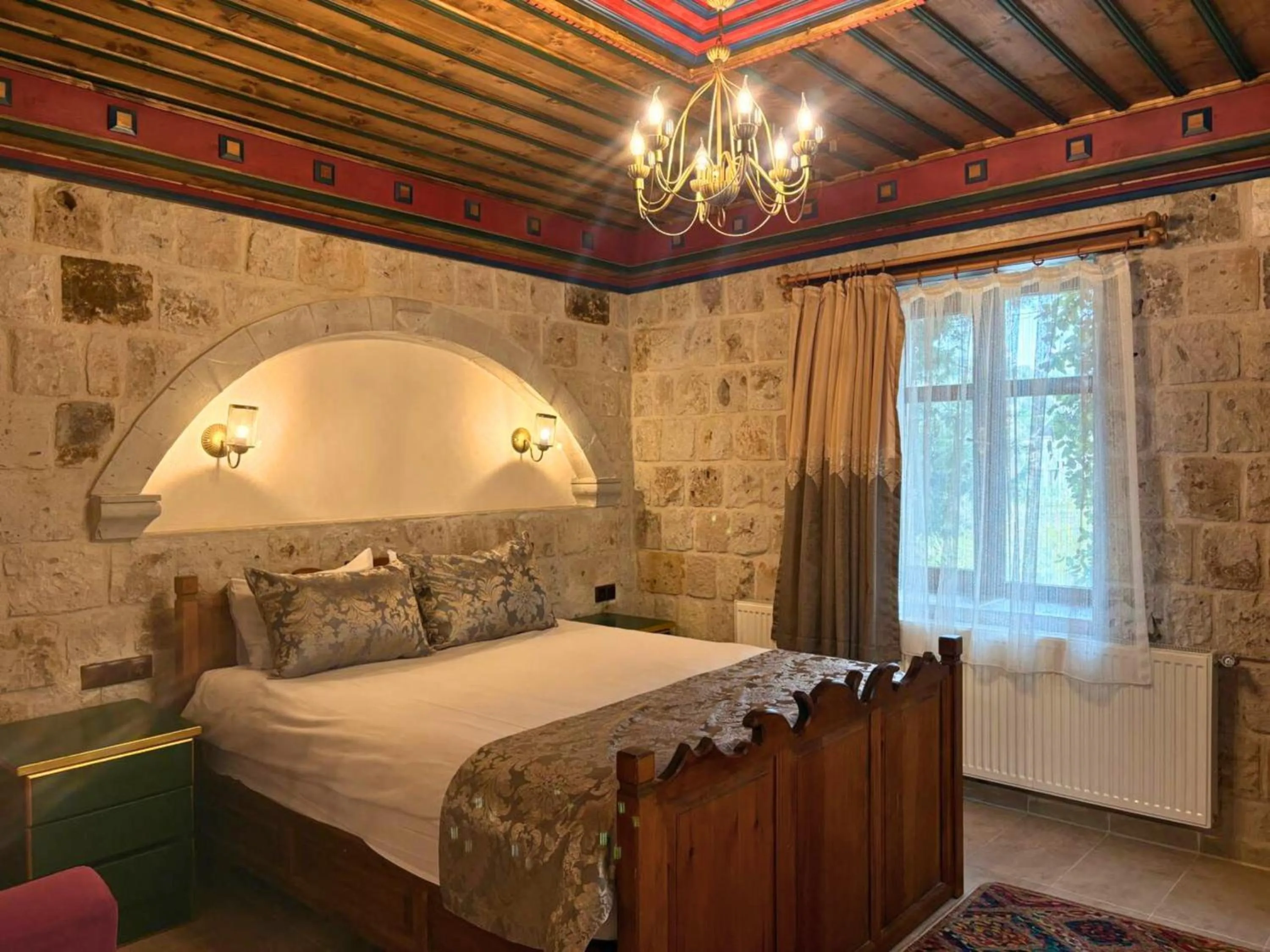 Bed in Elysee Cave House