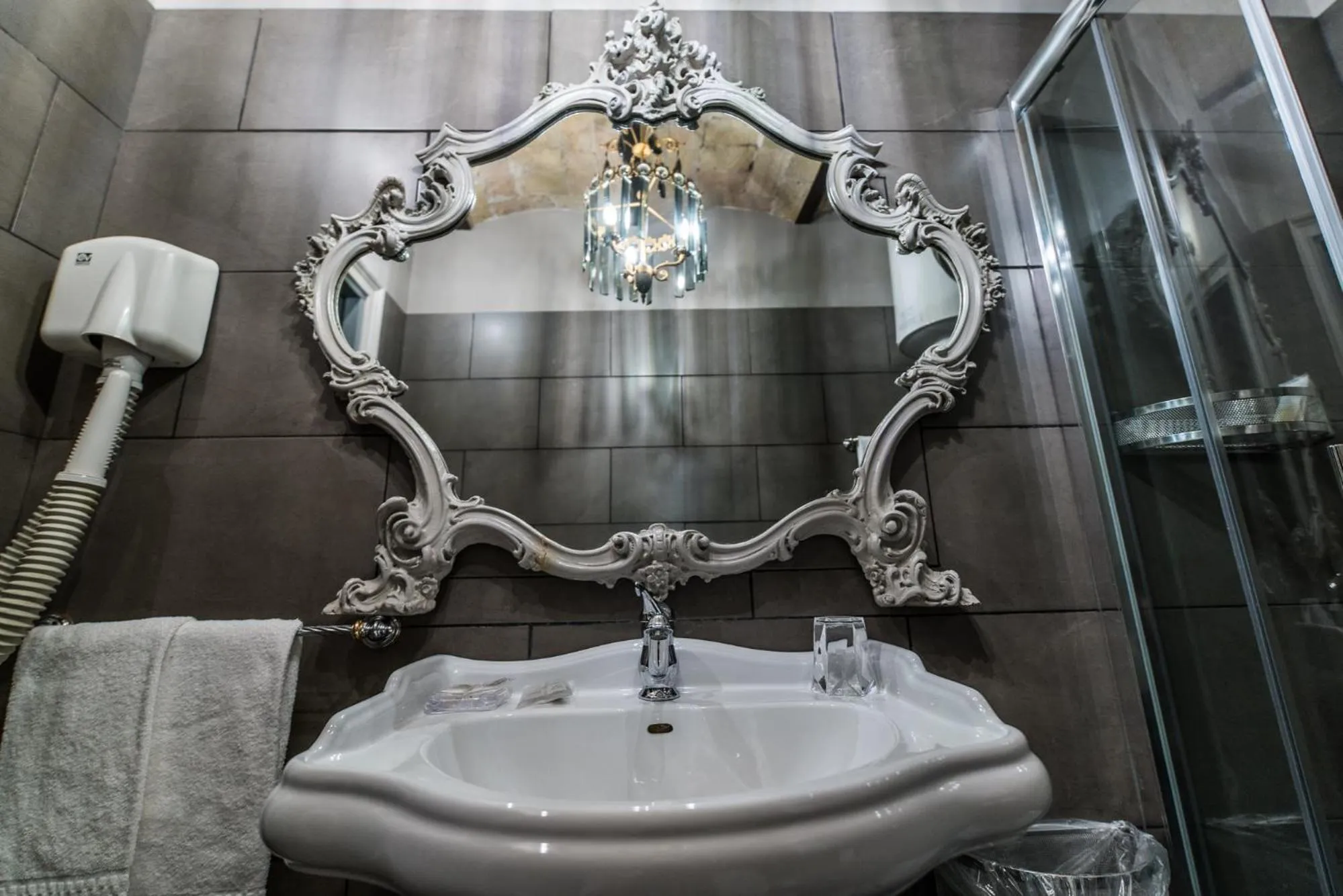 Bathroom in Hotel Antica Locanda